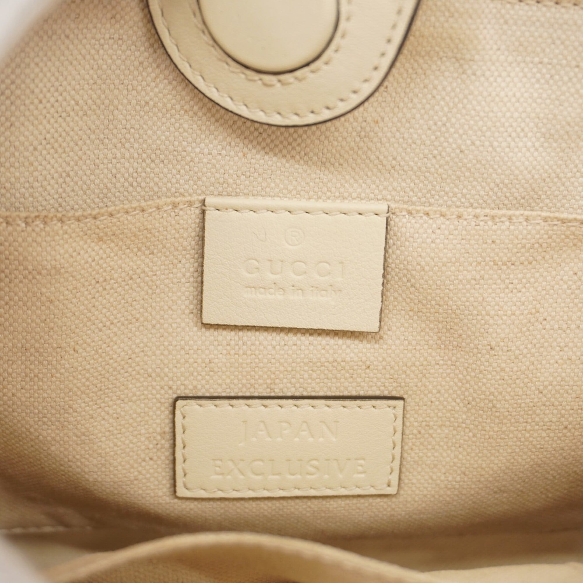 Gucci Ivory Red Color Canvas Handbag (Pre-Owned)