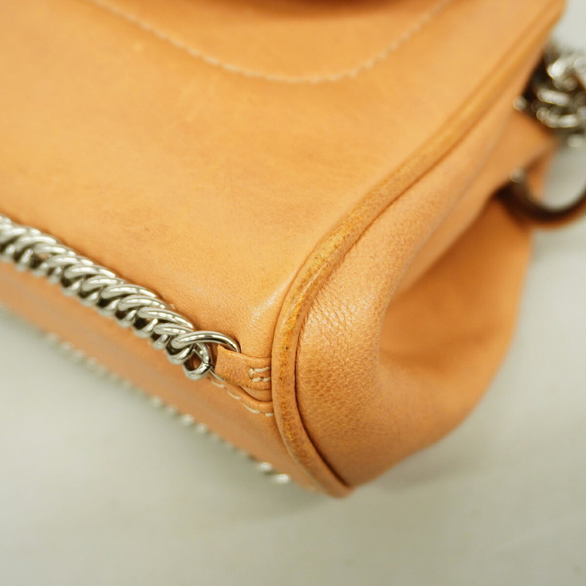 Chanel Pink Beige Leather Shoulder Bag (Pre-Owned)