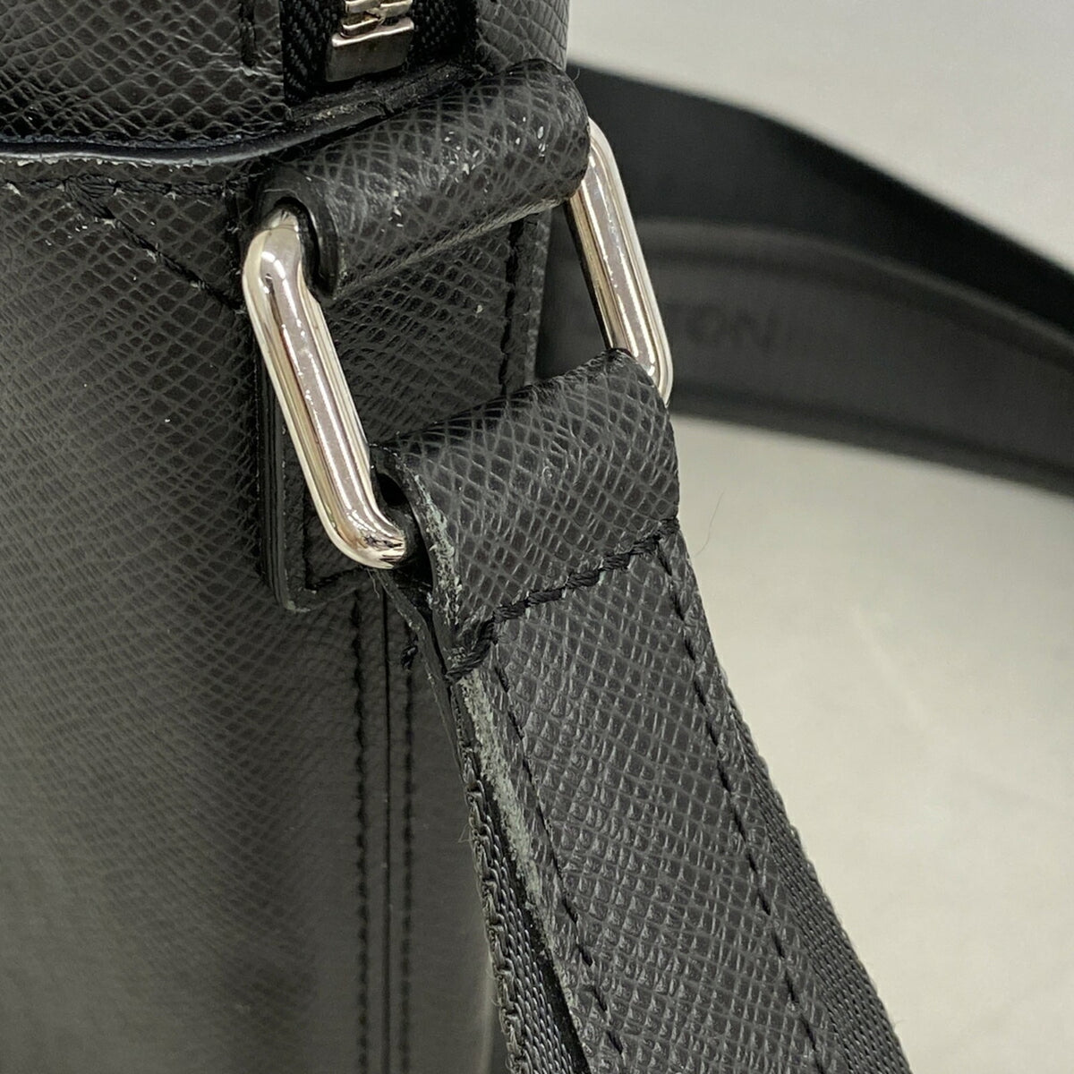Louis Vuitton Ardoise Shoulder Bag (Pre-Owned)
