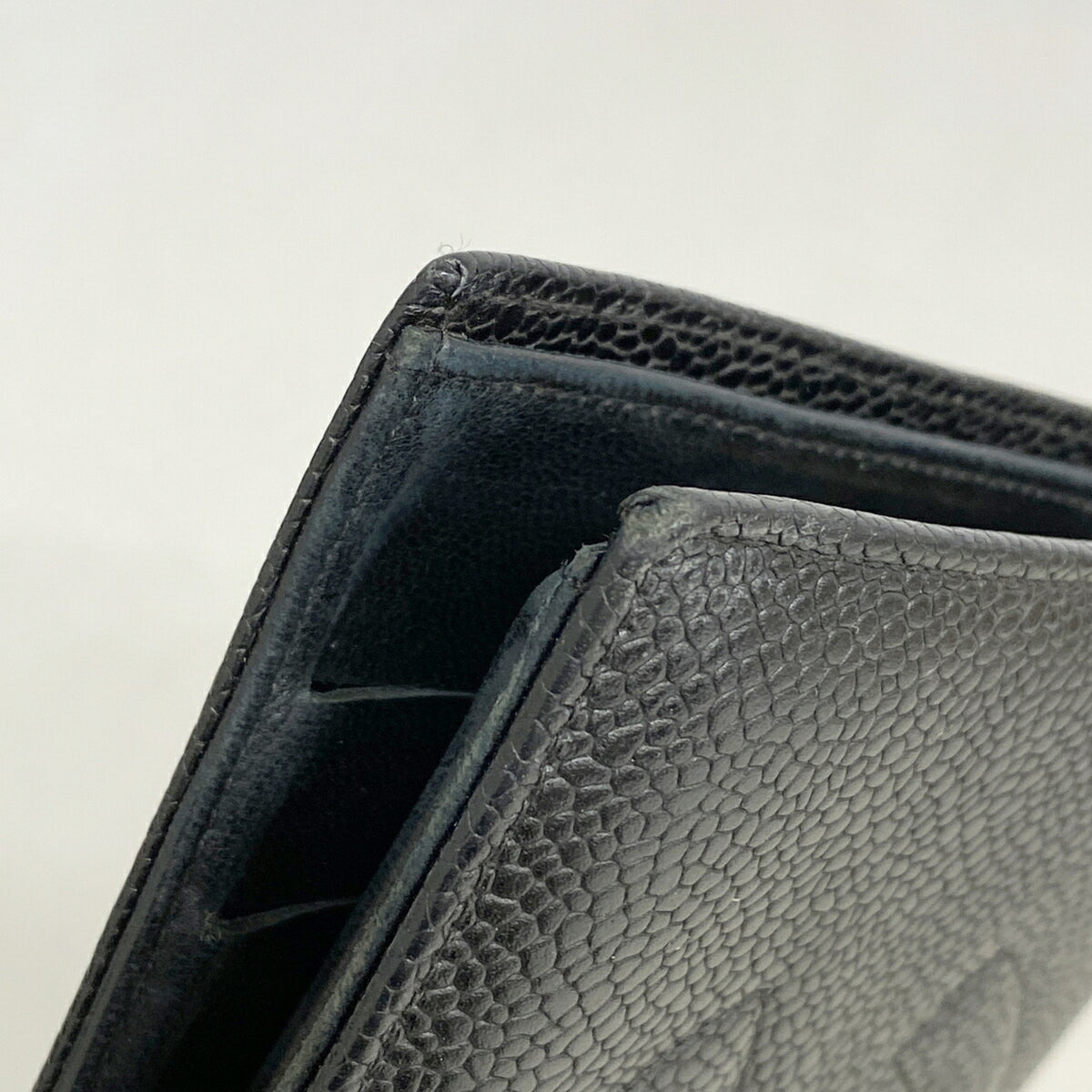 Chanel Black Grained Calfskin Long Wallet (Bi-Fold) (Pre-Owned)