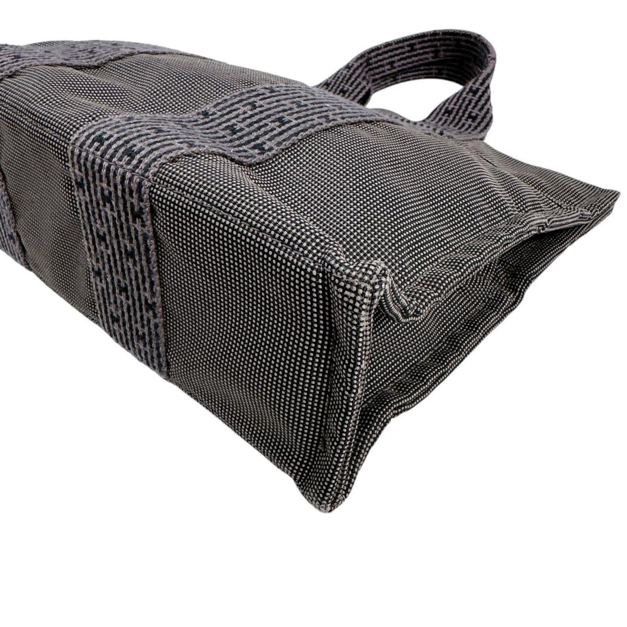 Hermes Her Line Gray Canvas Tote Bag (Pre-Owned)