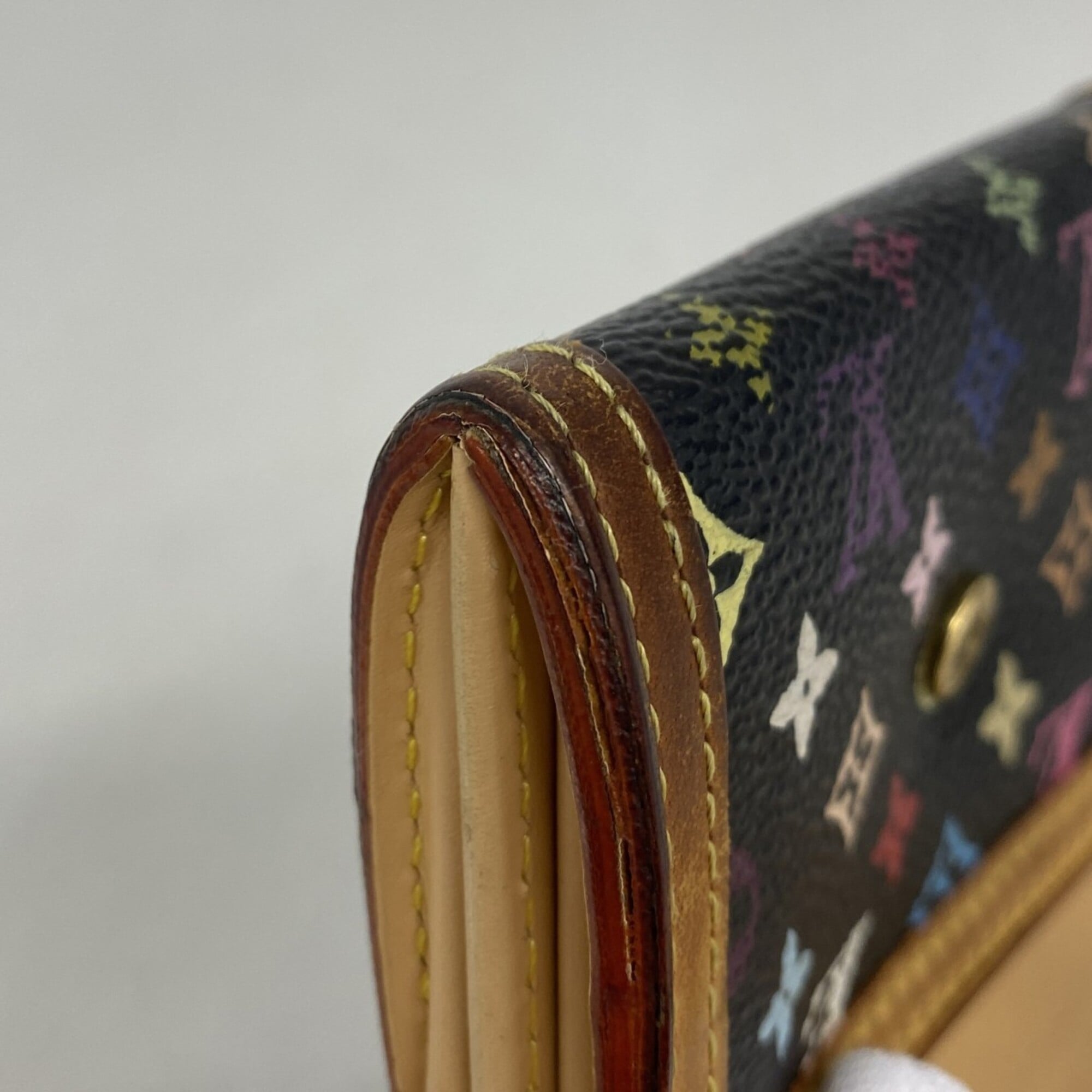 Louis Vuitton Noir Coin Purse/Coin Case (Pre-Owned)
