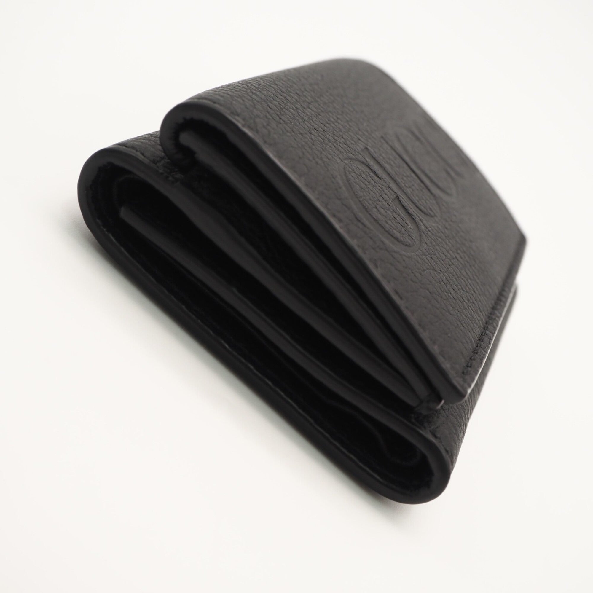 Gucci Black Leather Wallet (Tri-Fold) (Pre-Owned)