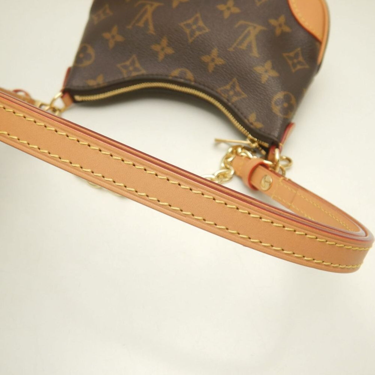Louis Vuitton Monogram Brown Monogram Shoulder Bag (Pre-Owned)