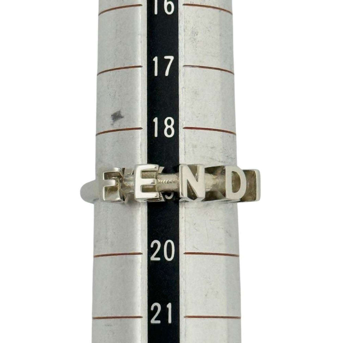 Fendi Silver Metal Band Ring (Pre-Owned)