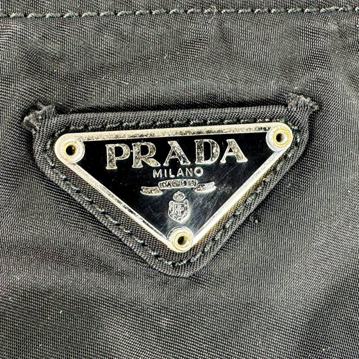 Prada Black Nylon Shoulder Bag (Pre-Owned)