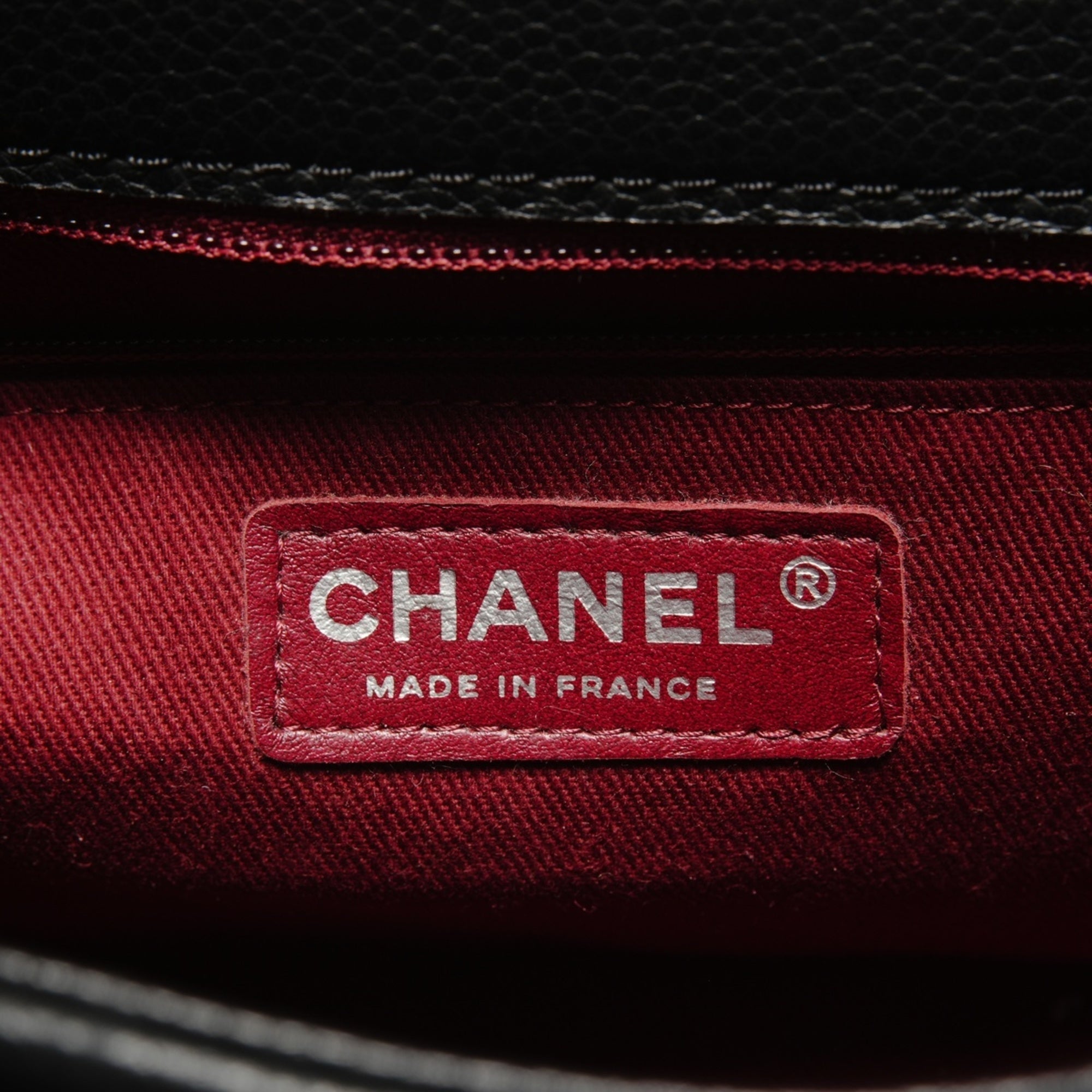Chanel Black Shoulder Bag (Pre-Owned)