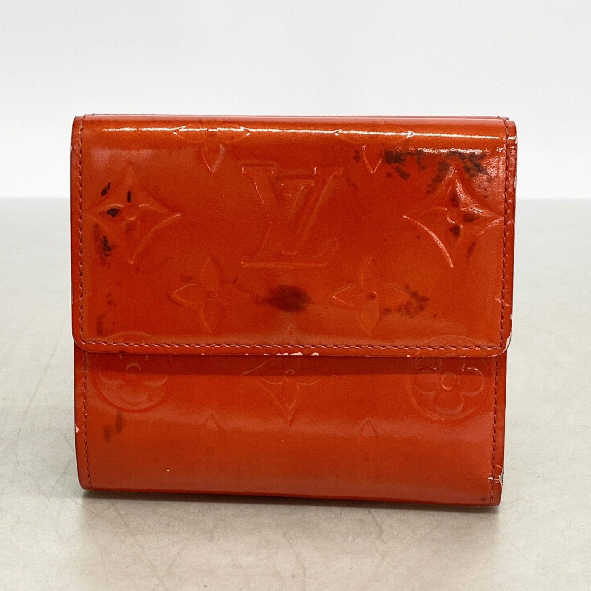 Louis Vuitton Rouge Wallet (Tri-Fold) (Pre-Owned)