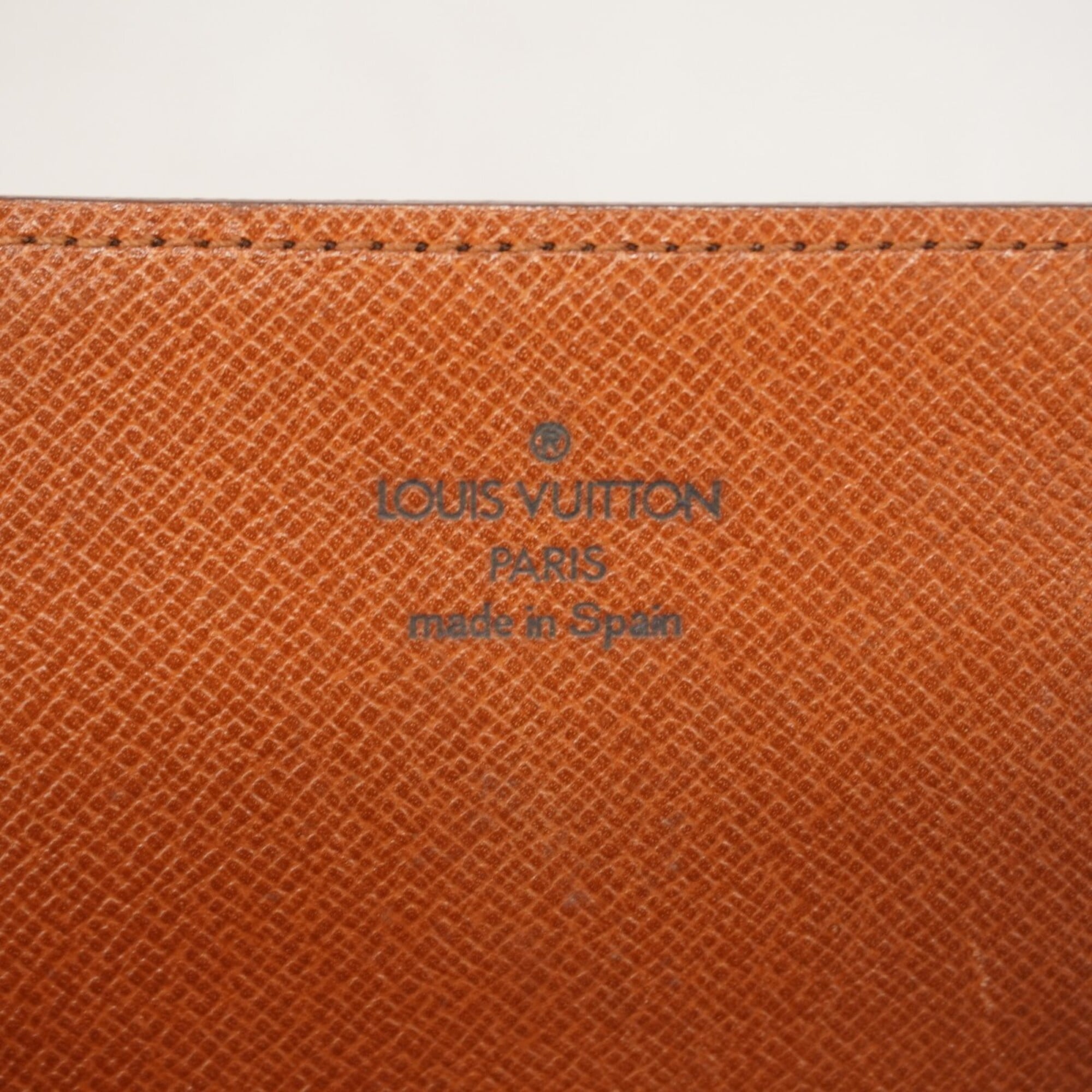 Louis Vuitton Brown Long Bill Wallet (Bi-Fold) (Pre-Owned)