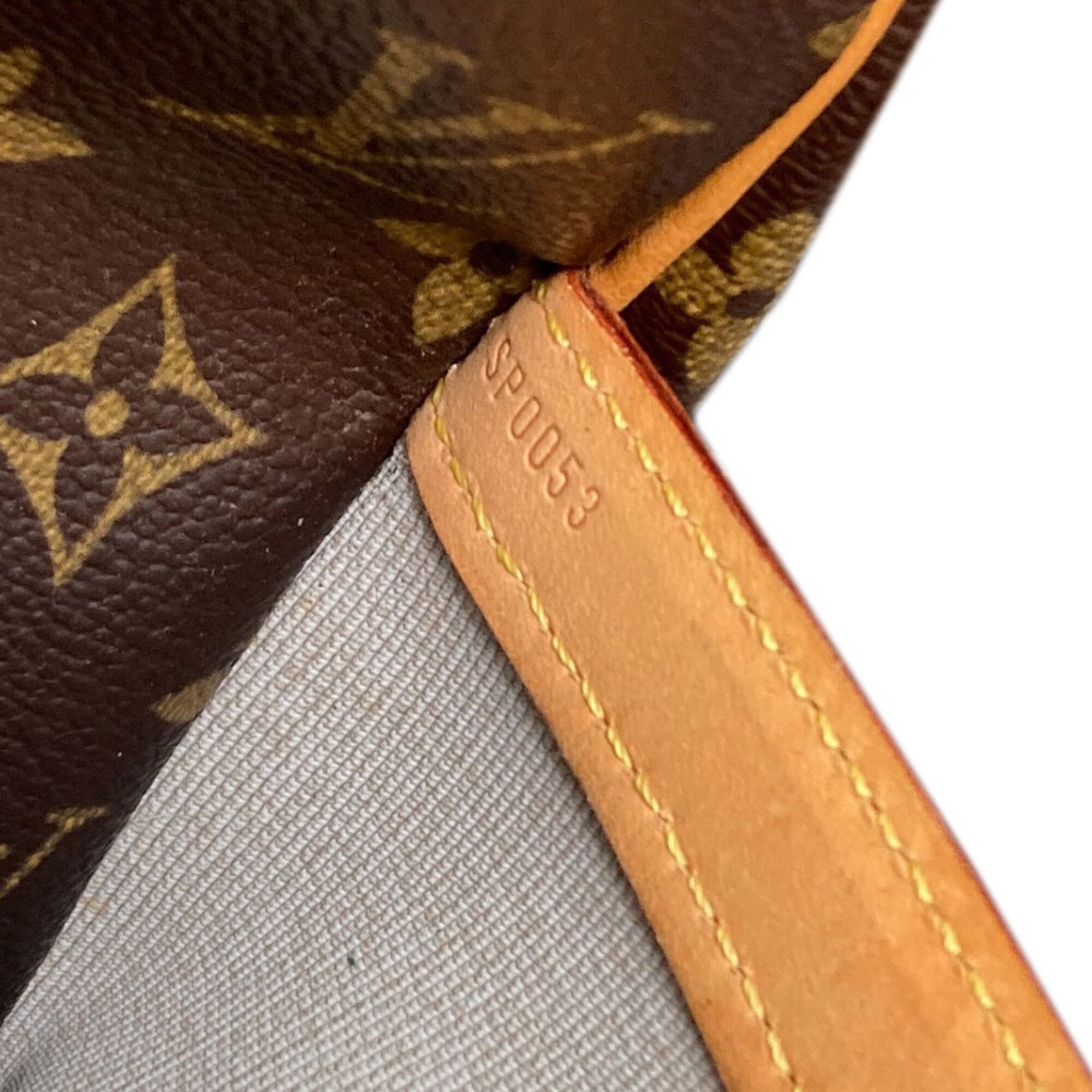 Louis Vuitton Monogram Monogram Shoulder Bag (Pre-Owned)