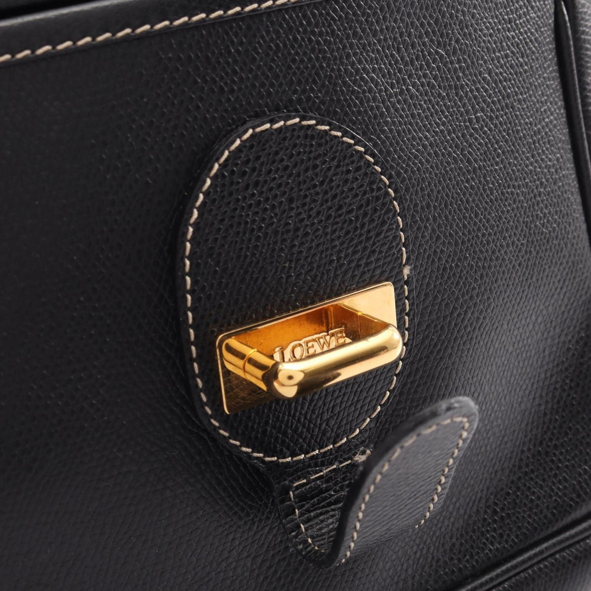 Loewe Black Leather Handbag Shoulder Bag (Pre-Owned)