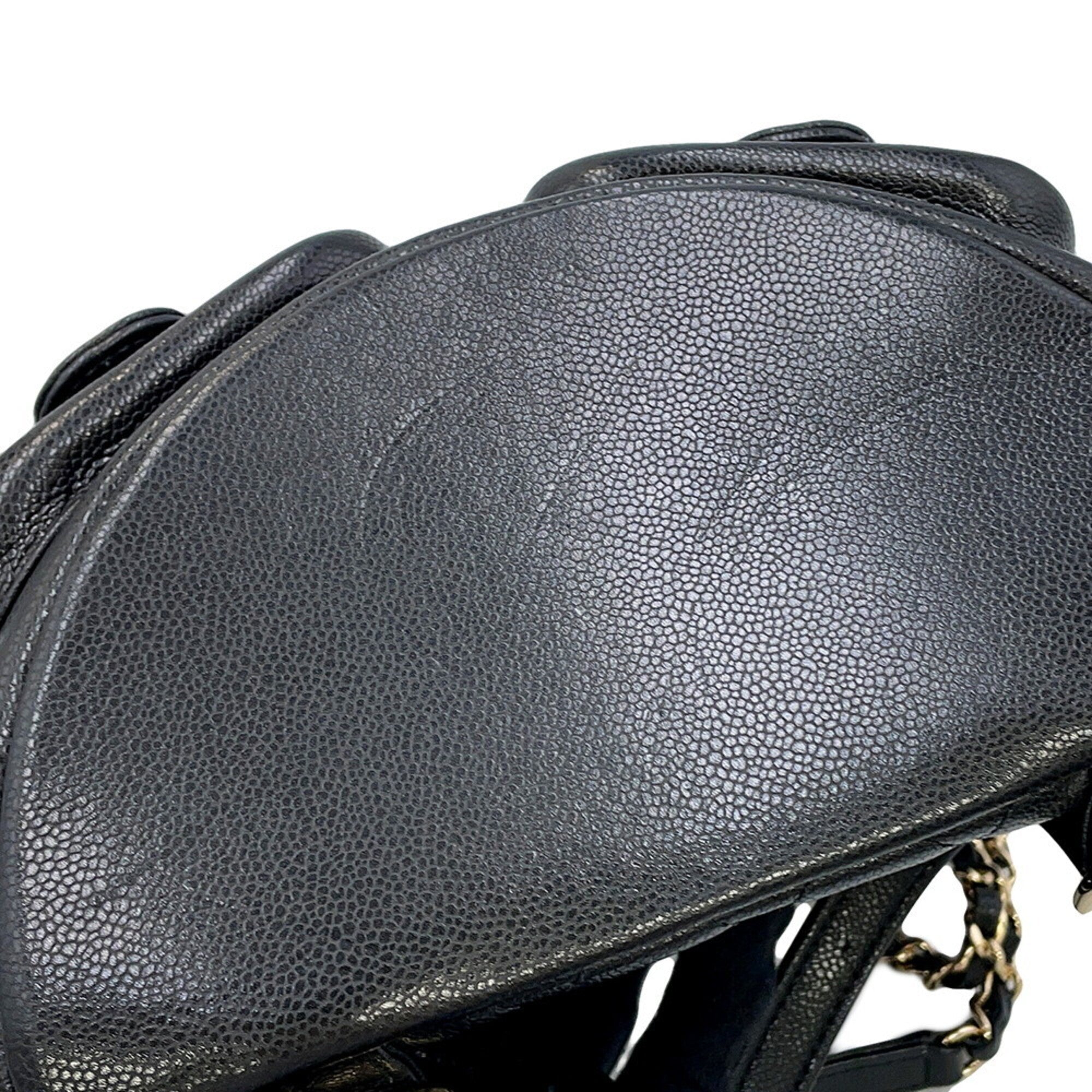 Chanel Black Grained Calfskin Handbag (Pre-Owned)