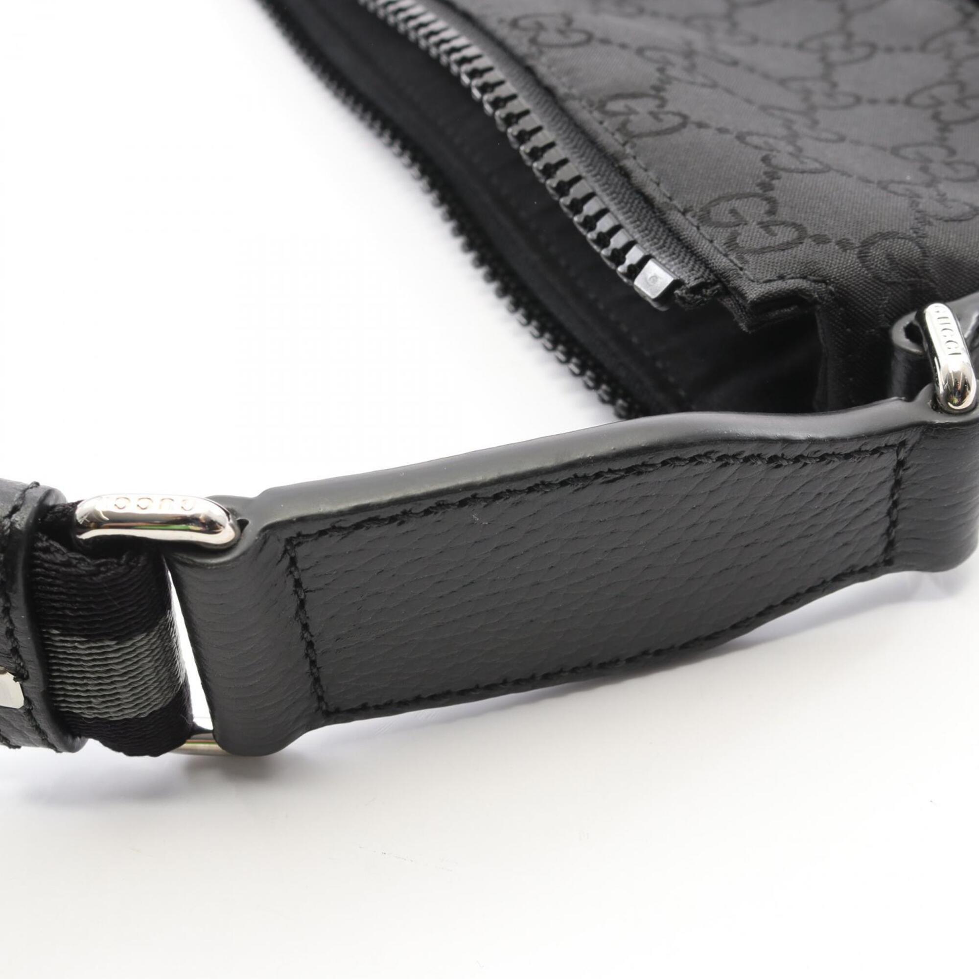 Gucci Black Nylon Leather Shoulder Bag (Pre-Owned)