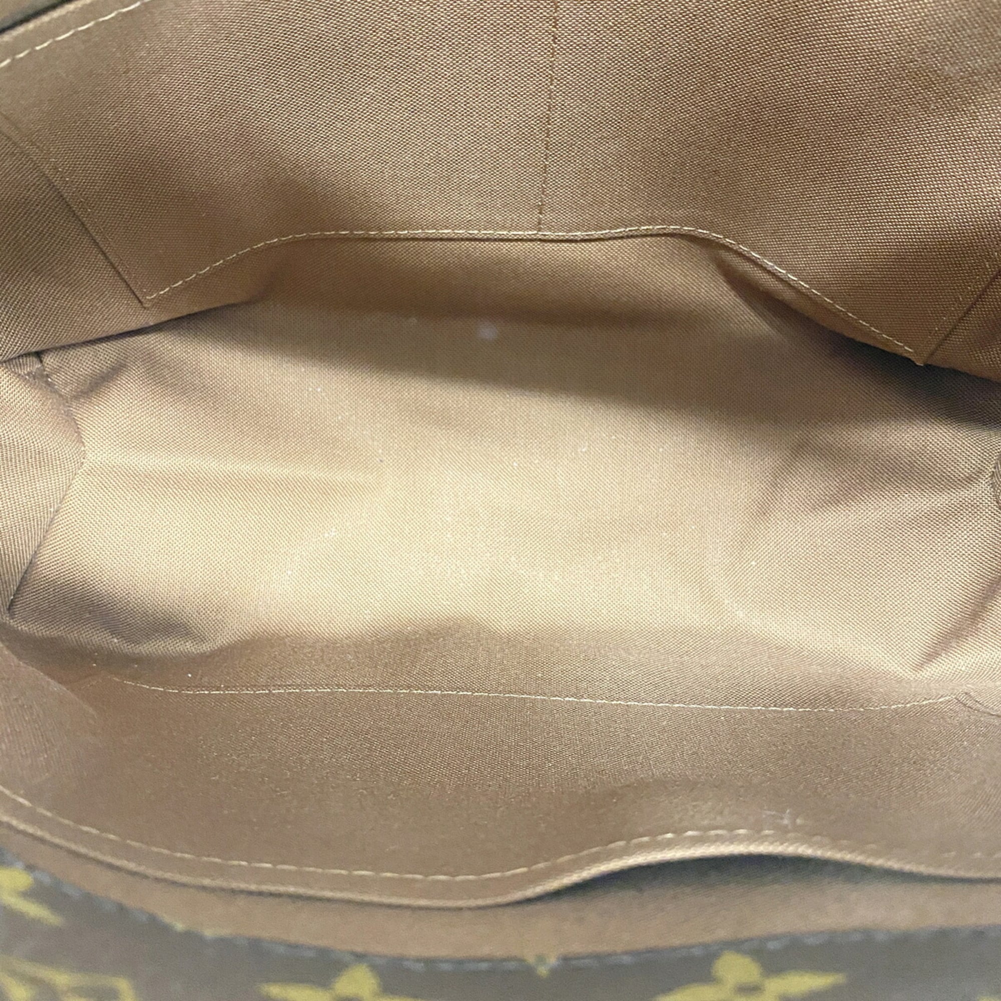 Louis Vuitton Brown Shoulder Bag (Pre-Owned)