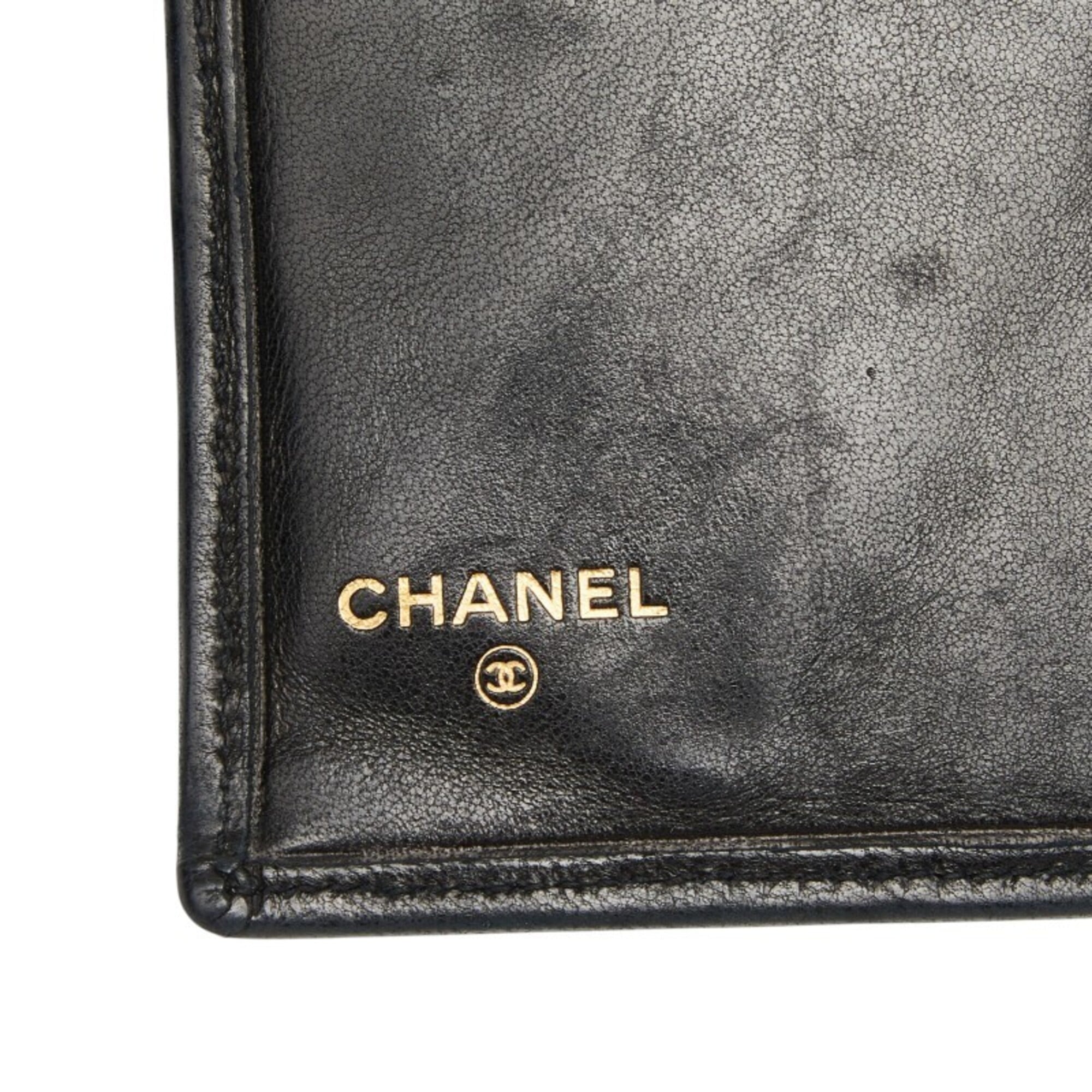 Chanel Black Leather Wallet (Bi-Fold) (Pre-Owned)