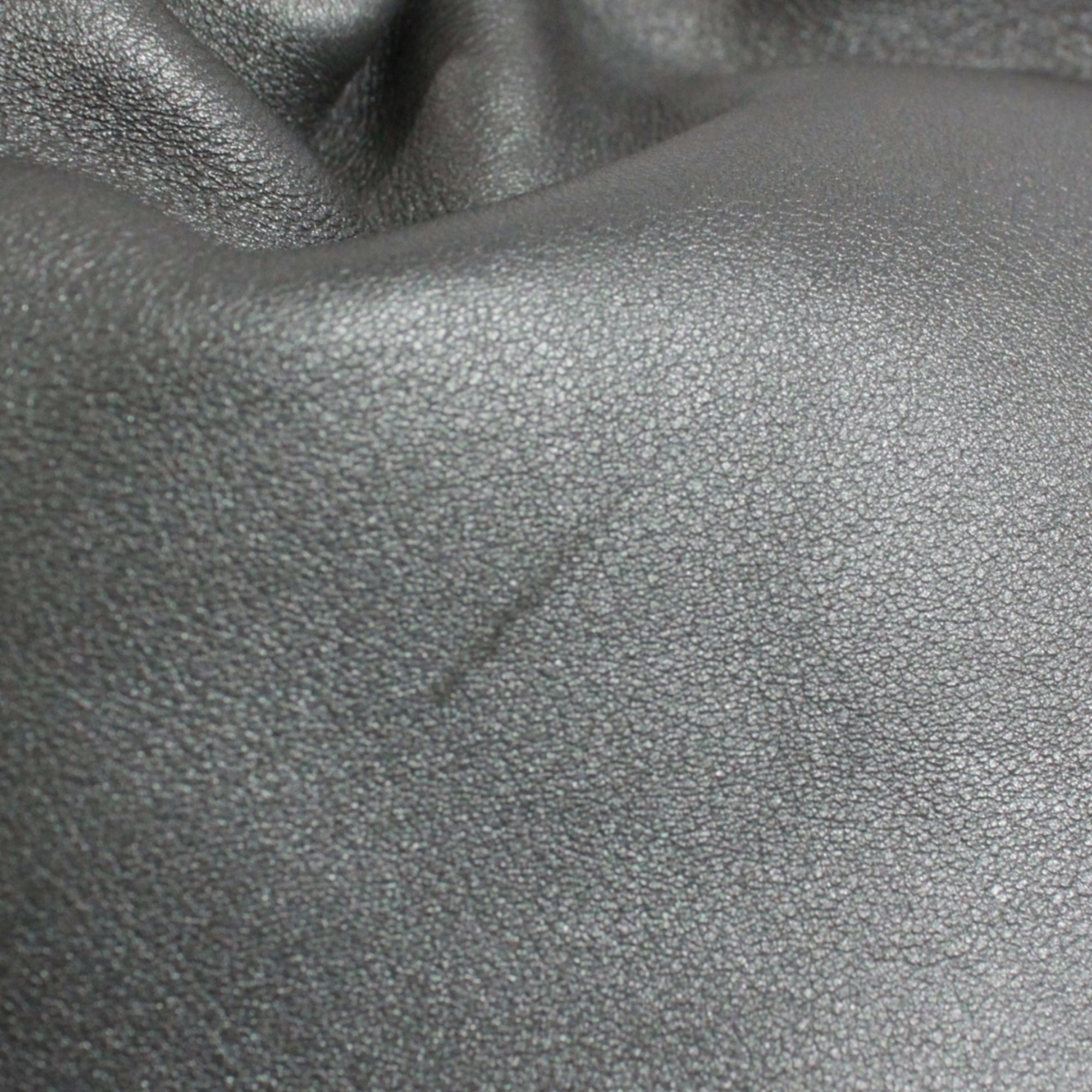 Christian Dior Gray Leather Handbag (Pre-Owned)