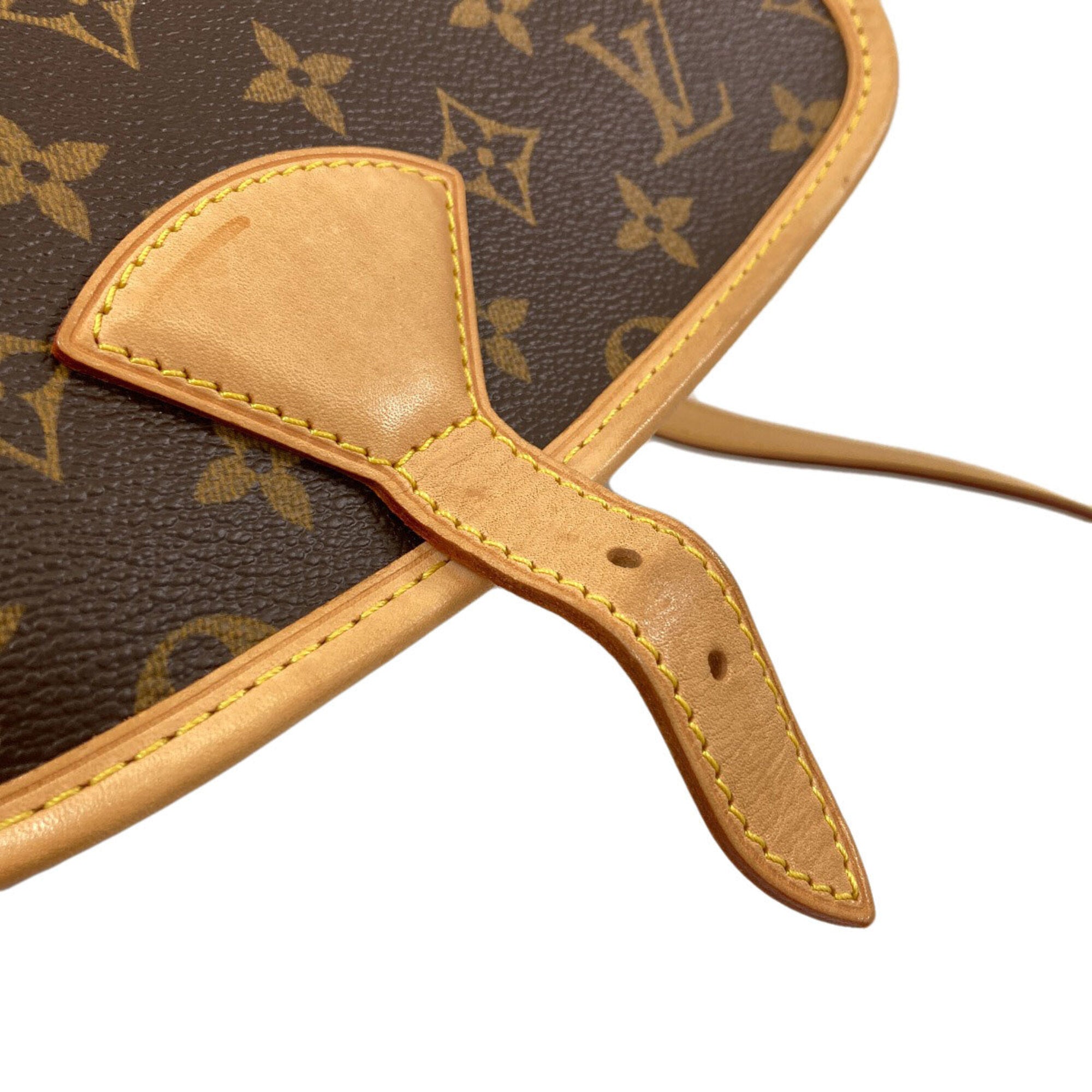 Louis Vuitton Monogram Monogram Canvas Shoulder Bag (Pre-Owned)