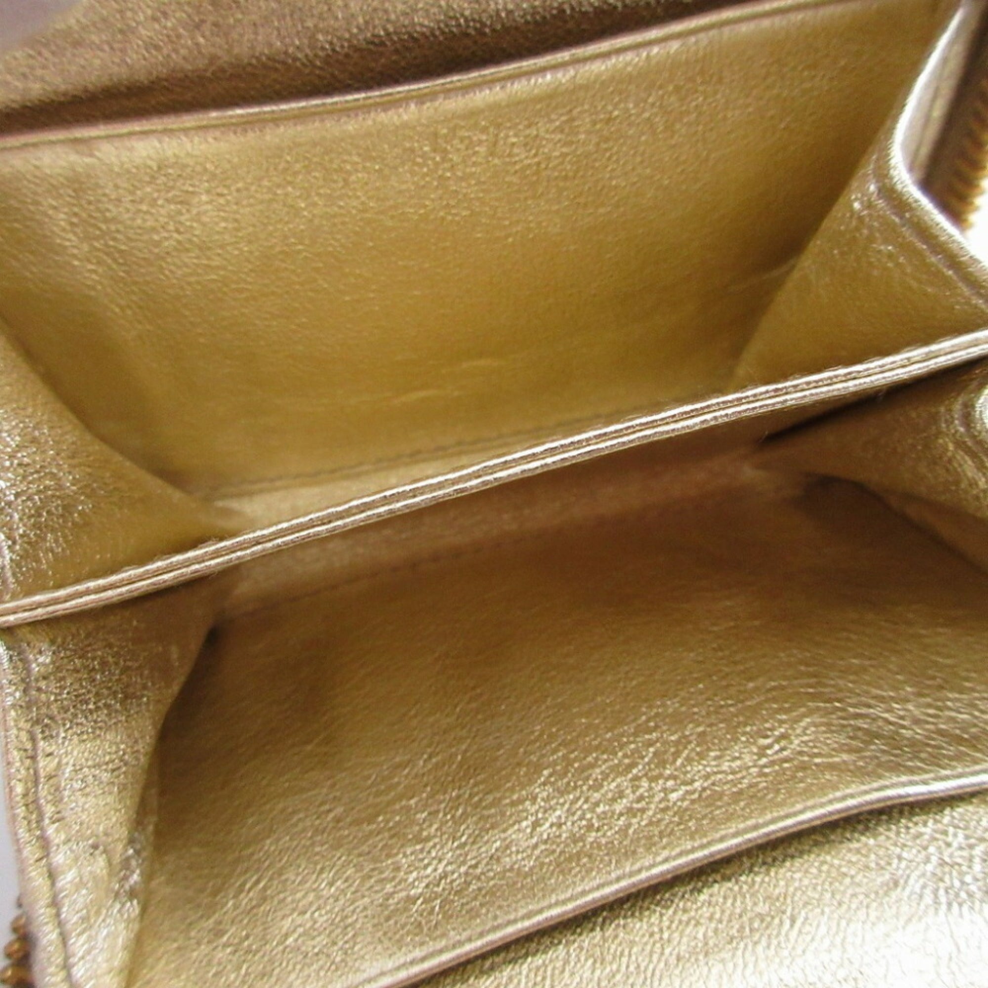 Miu Miu Matelasse Silver Leather Coin Purse/Coin Case (Pre-Owned)