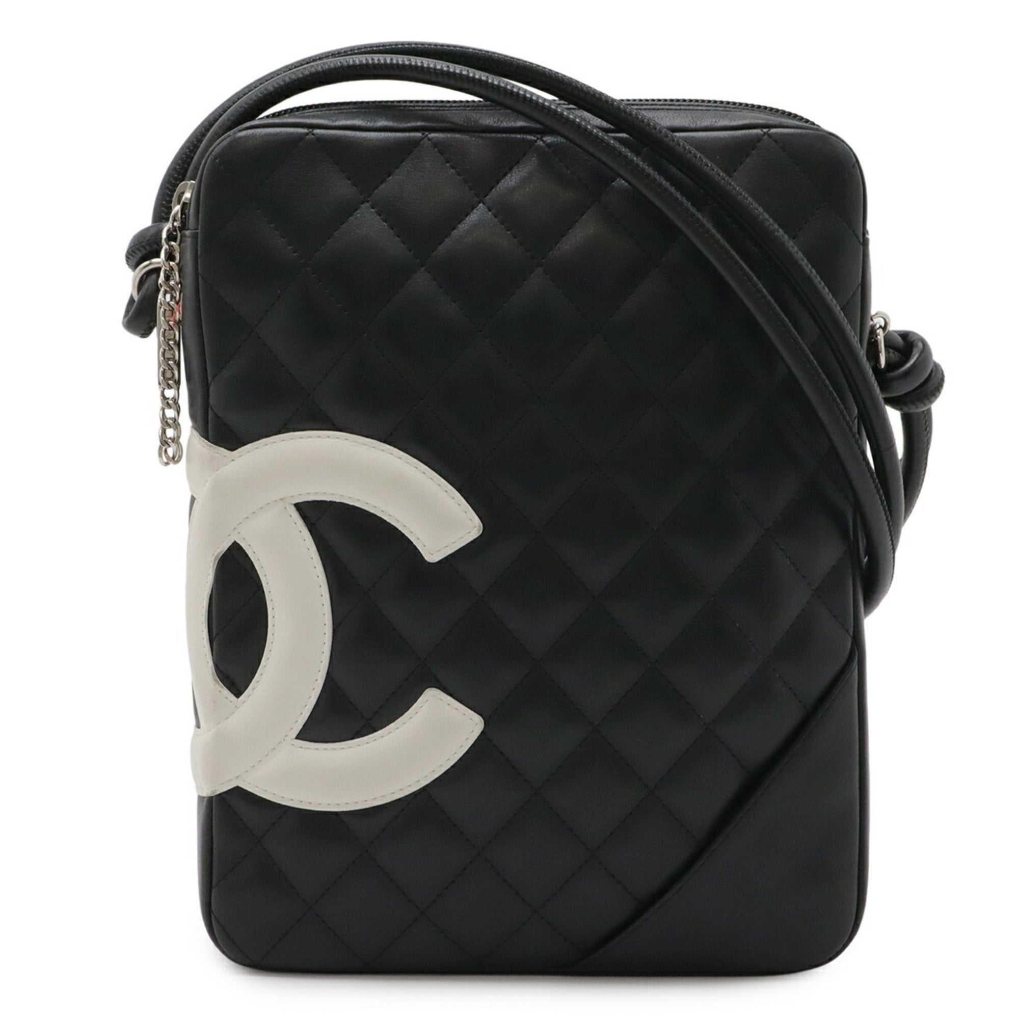 Chanel Black White Leather Shoulder Bag (Pre-Owned)