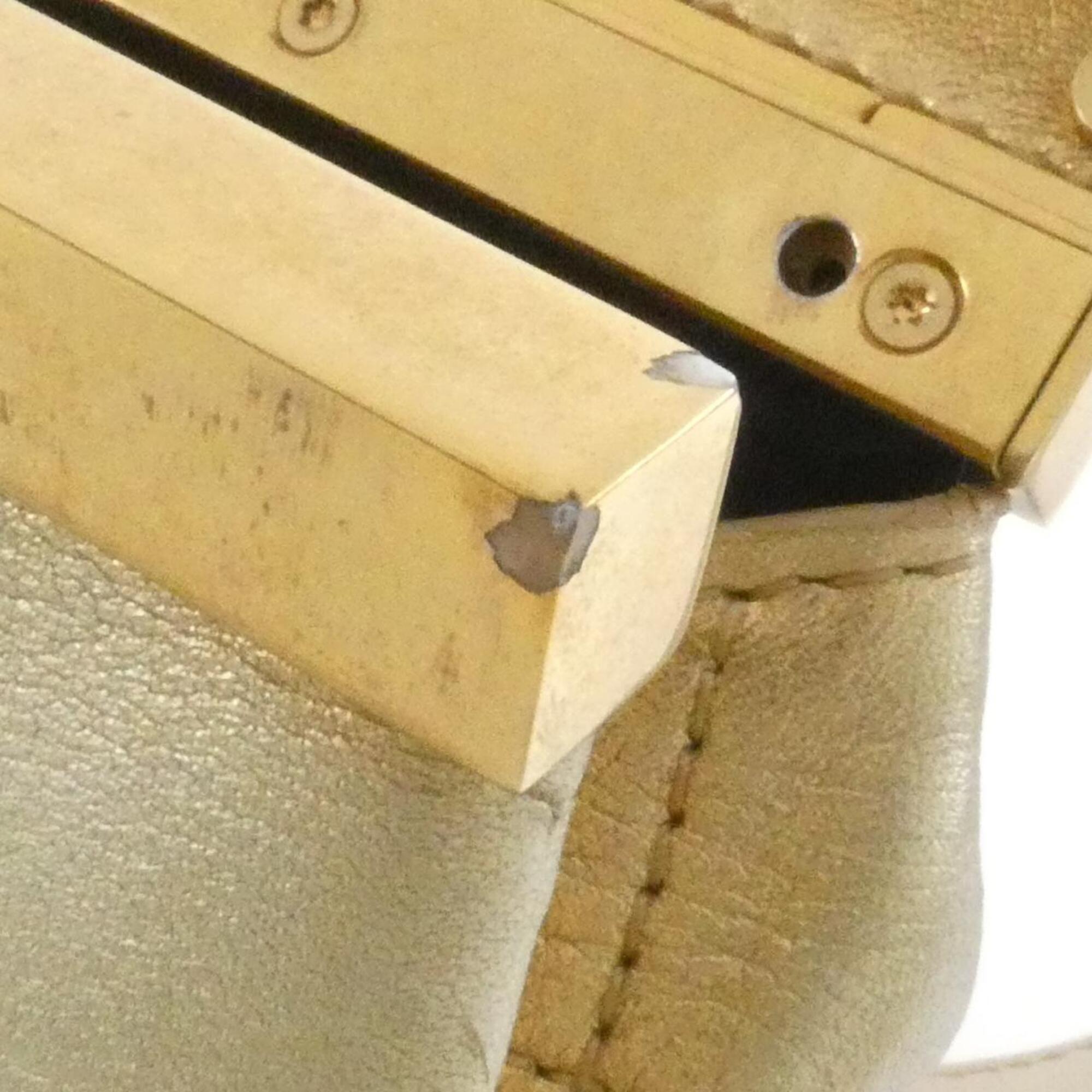 Chanel Gold Leather Shoulder Bag (Pre-Owned)