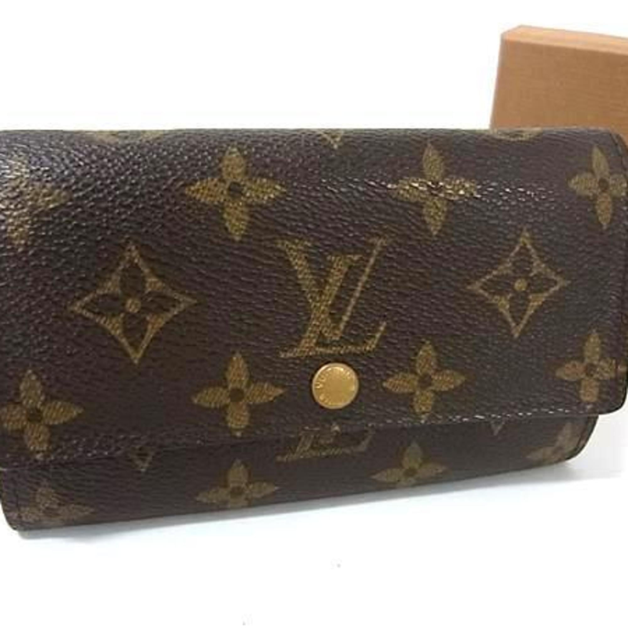 Louis Vuitton Brown Monogram Wallet (Bi-Fold) (Pre-Owned)
