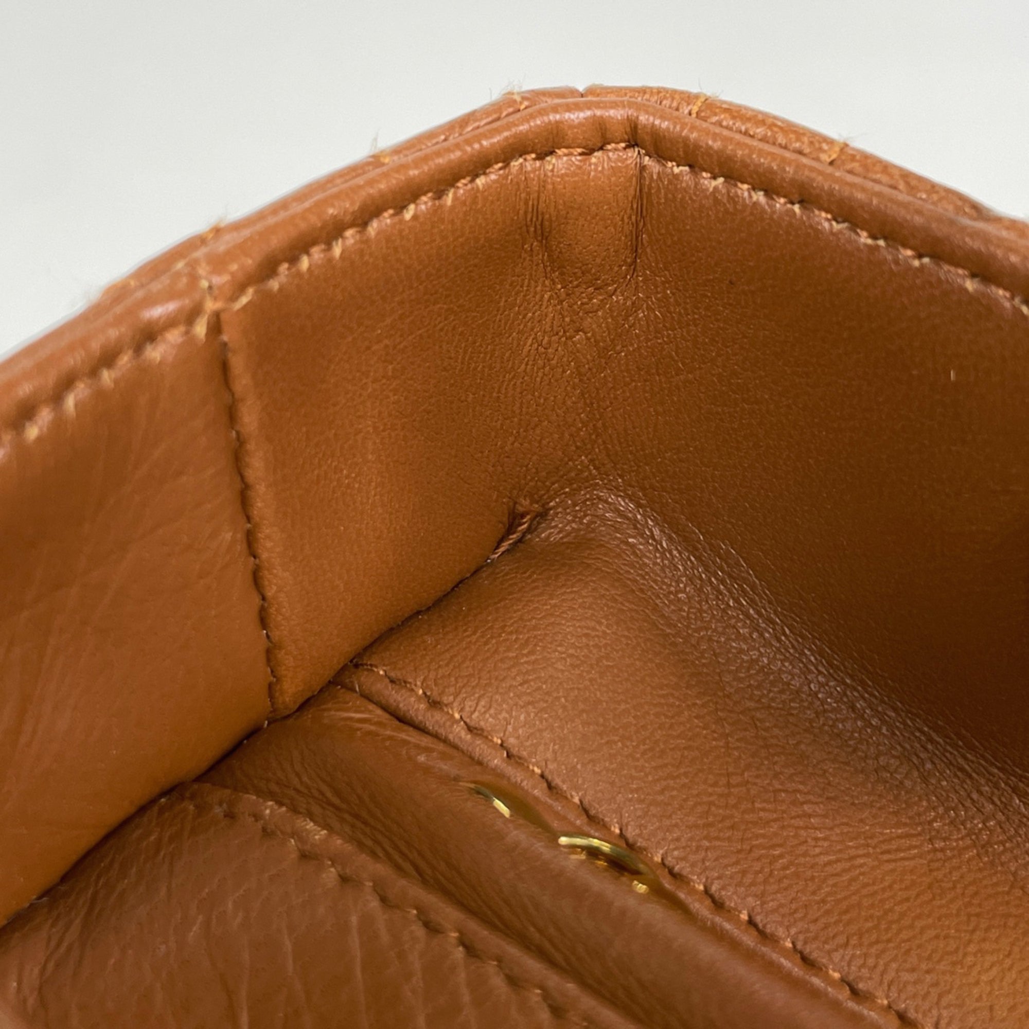 Christian Dior Brown Leather Handbag (Pre-Owned)