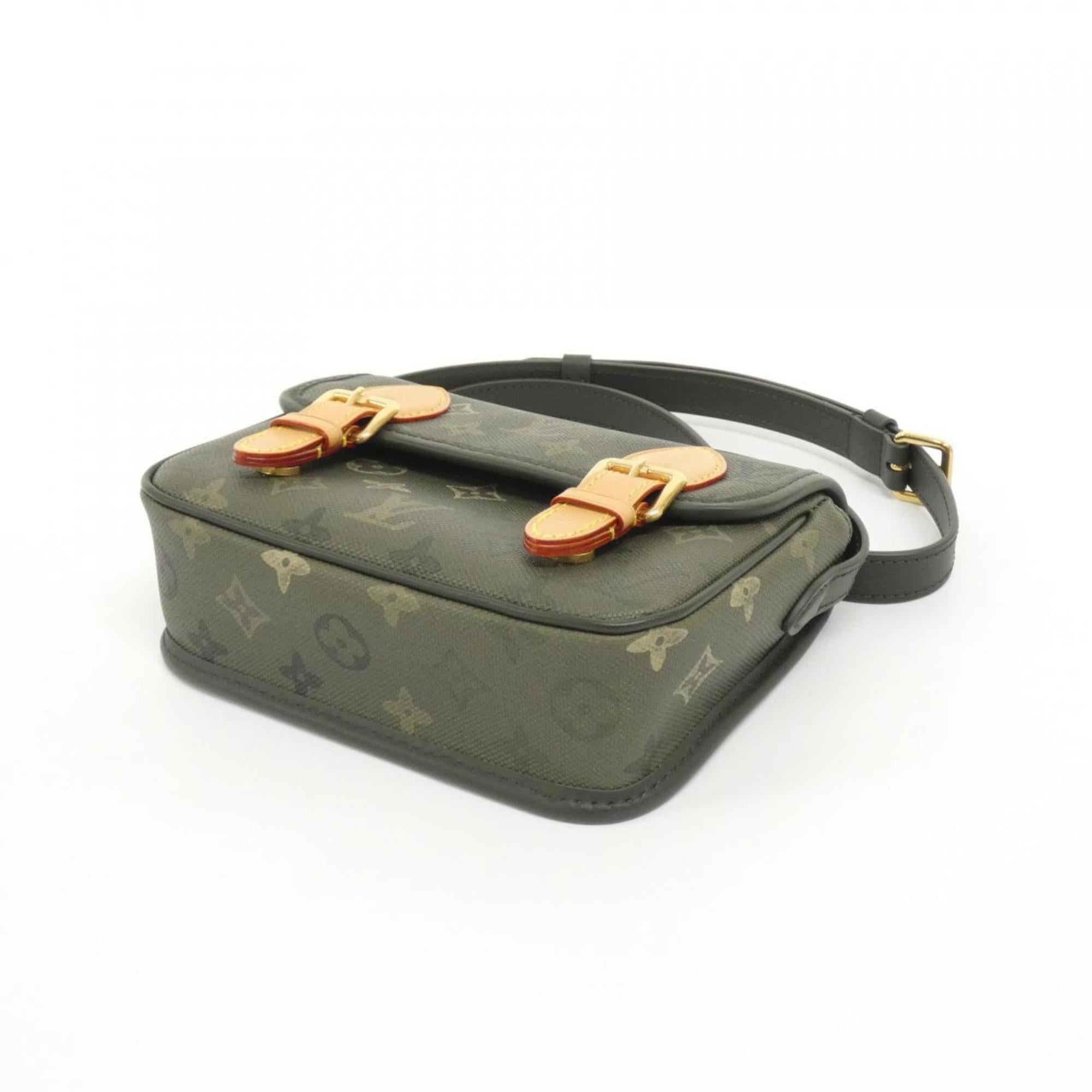 Louis Vuitton Khaki Coated Canvas Shoulder Bag (Pre-Owned)