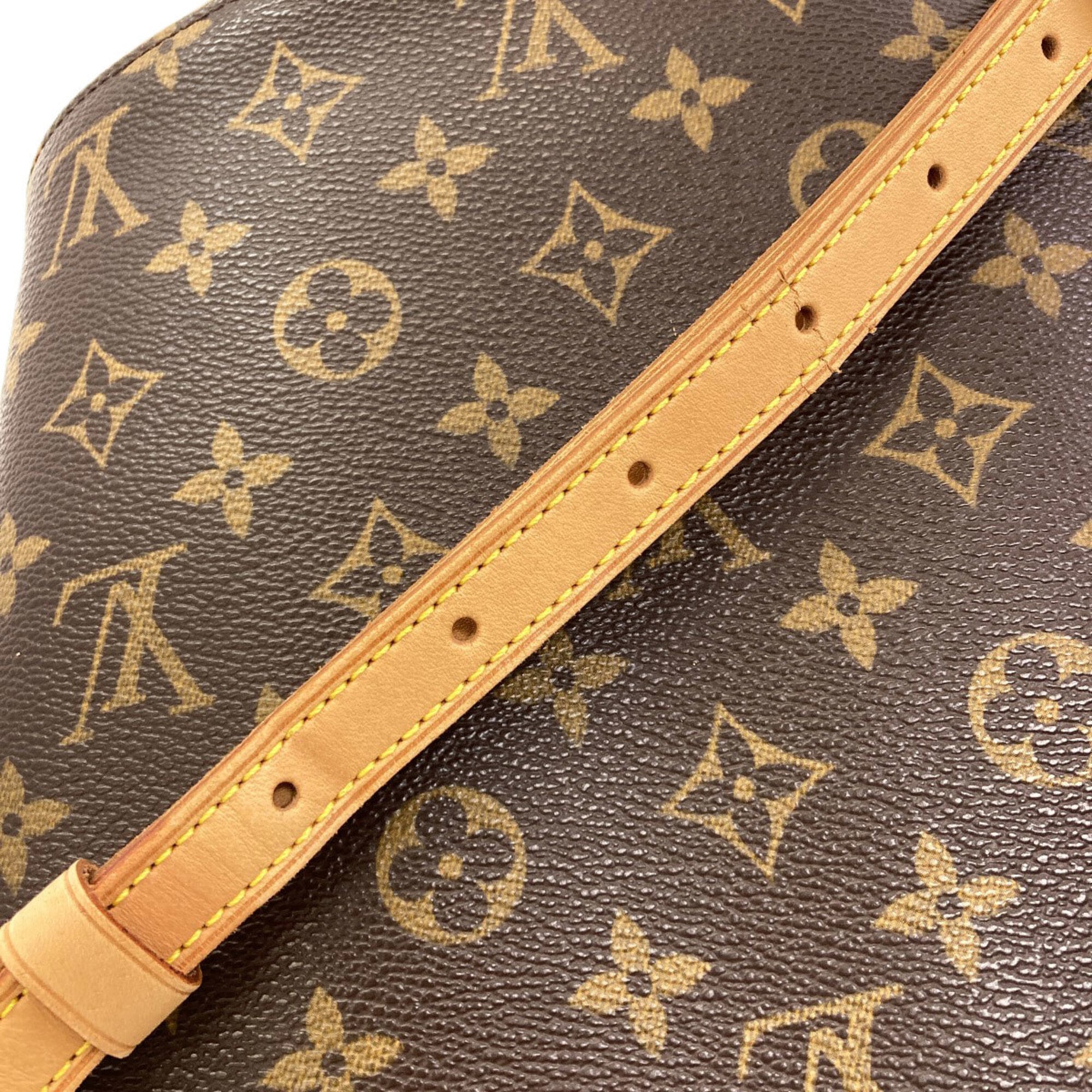 Louis Vuitton Monogram Monogram Canvas Shoulder Bag (Pre-Owned)