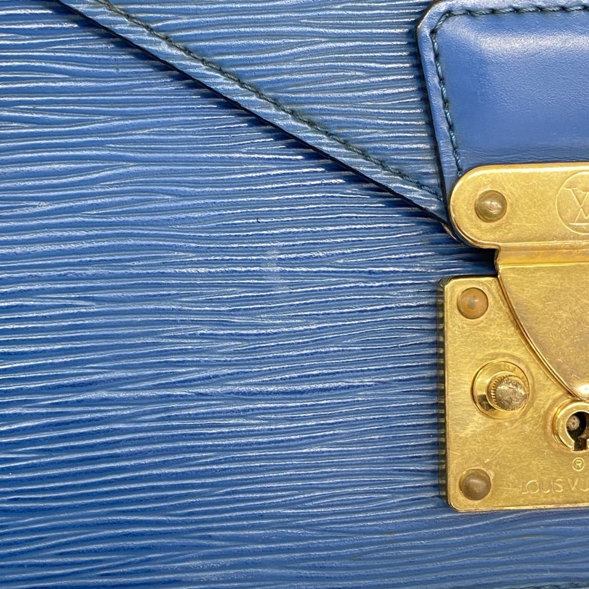 Louis Vuitton Toledo Blue Clutch Bag (Pre-Owned)