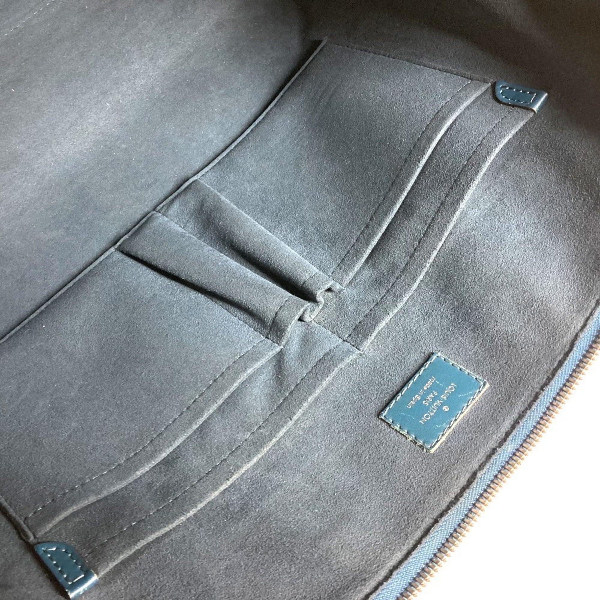 Louis Vuitton Bleu Celeste Blue Epi Leather Briefcase Handbag (Pre-Owned)