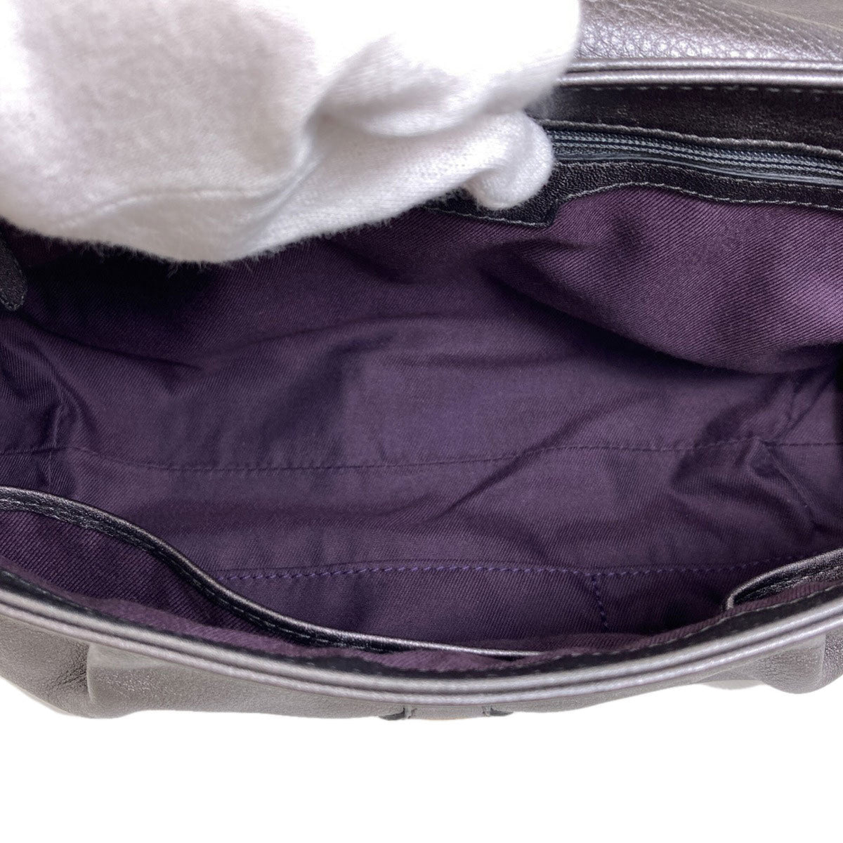 Bvlgari Gray Leather Shoulder Bag (Pre-Owned)