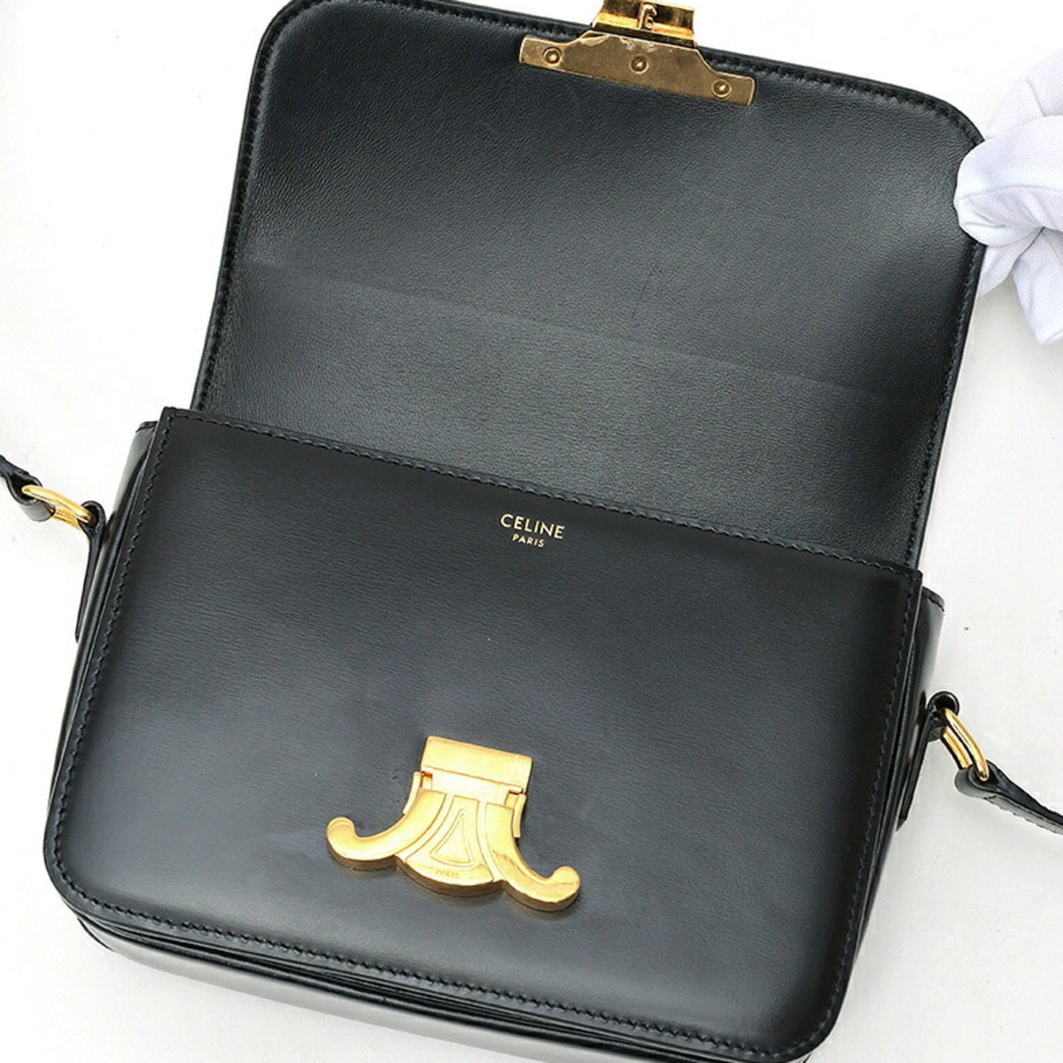 Celine Black Leather Shoulder Bag (Pre-Owned)