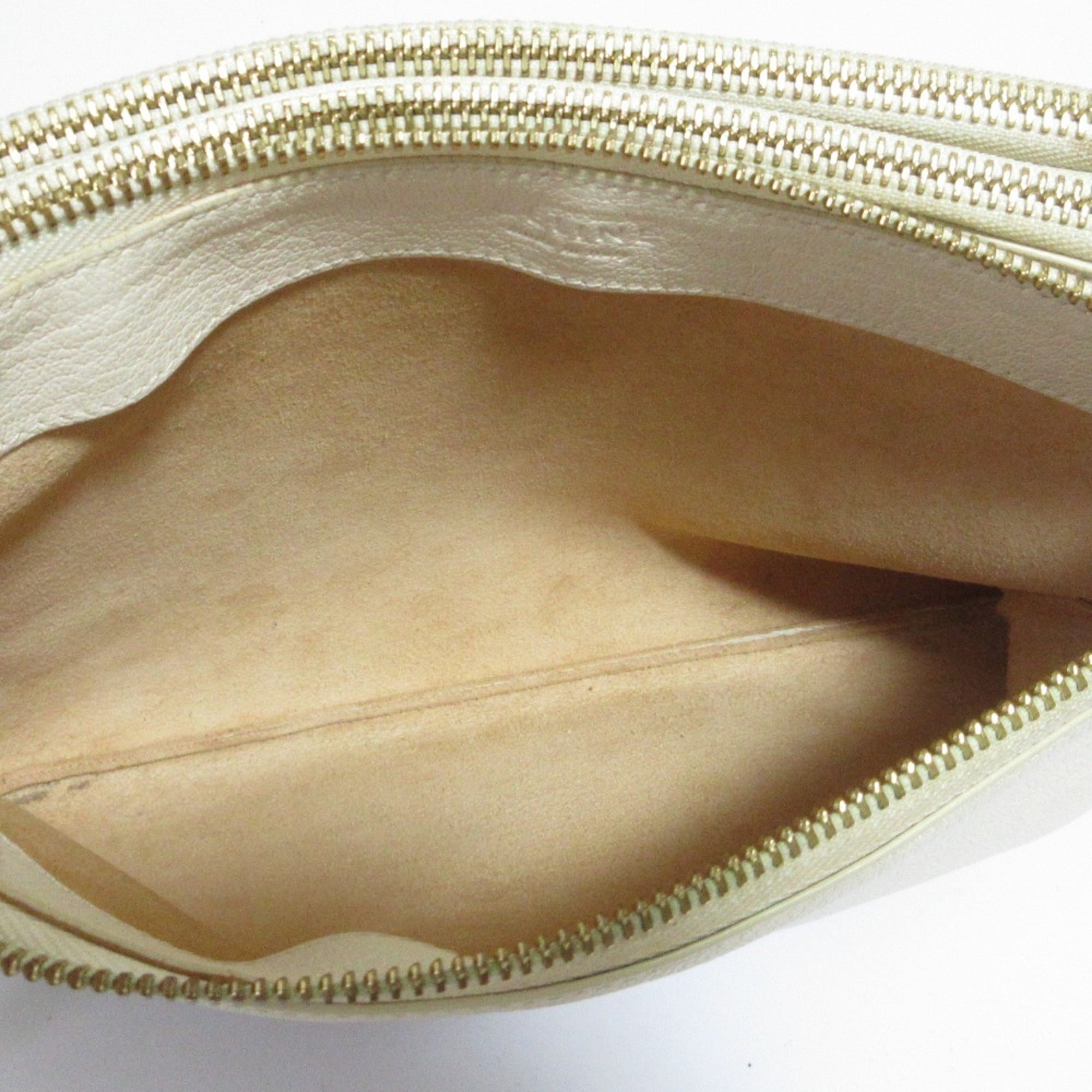 Celine Off-White White Leather Shoulder Bag (Pre-Owned)