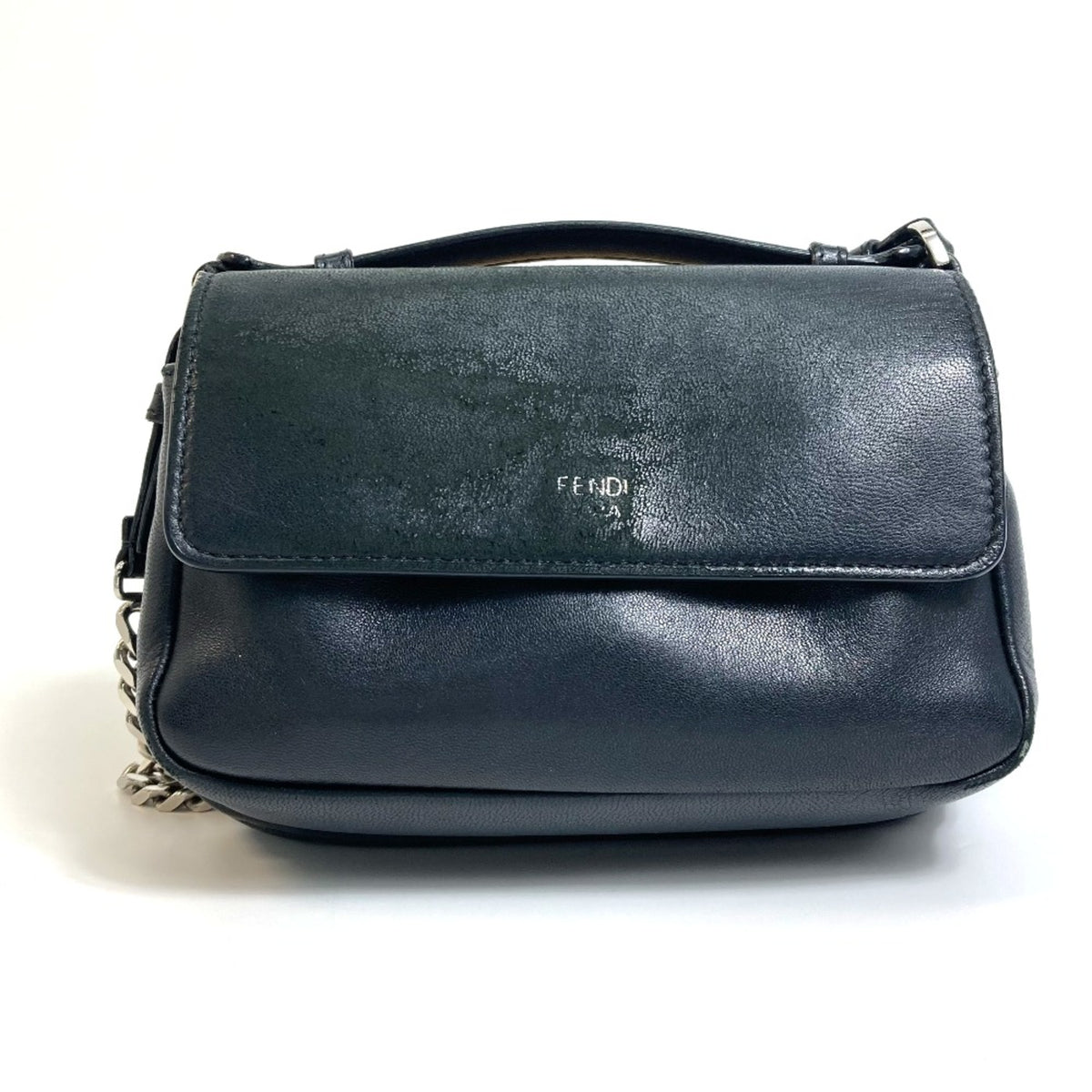 Fendi Black Leather Shoulder Bag (Pre-Owned)