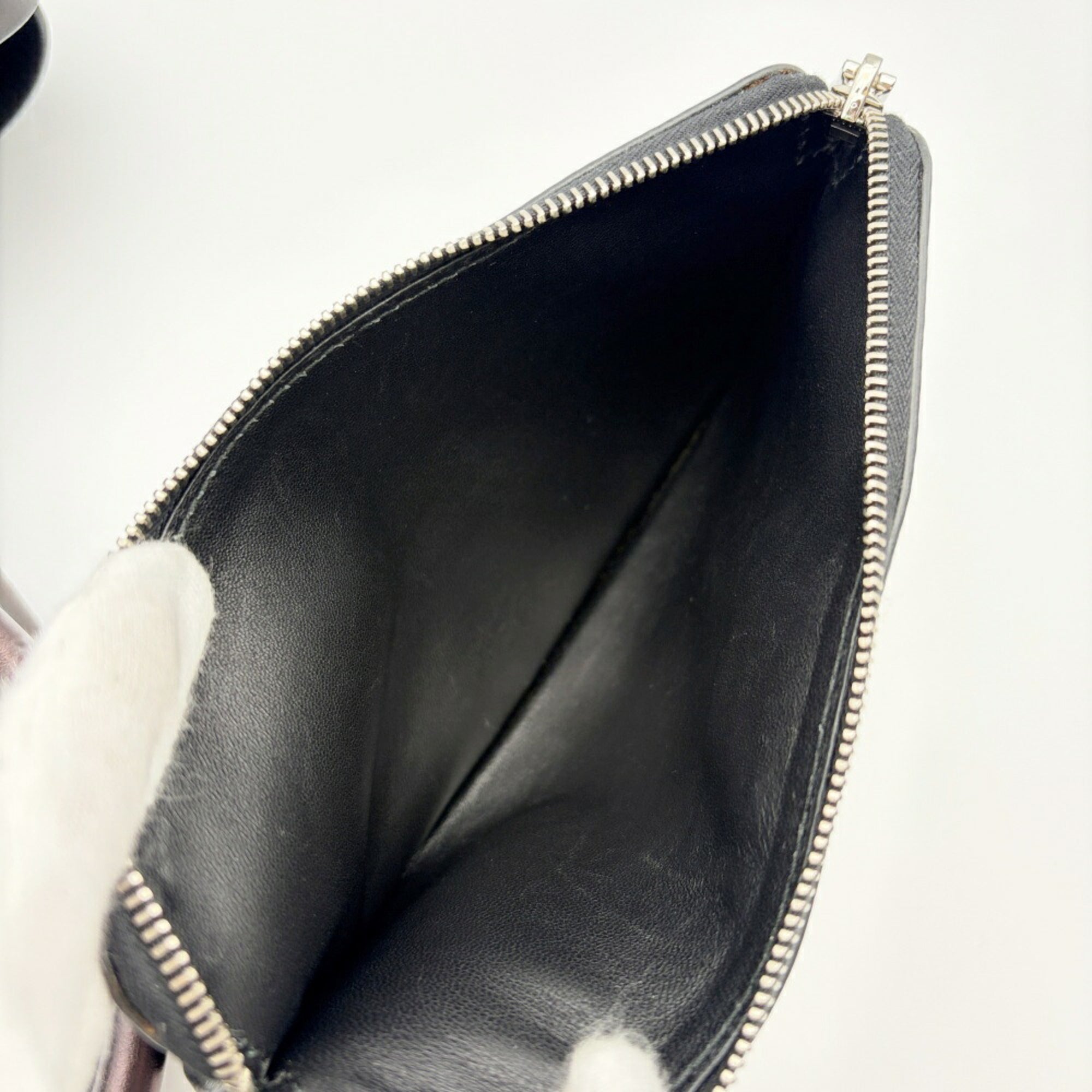 Prada Black Leather Tote Bag (Pre-Owned)