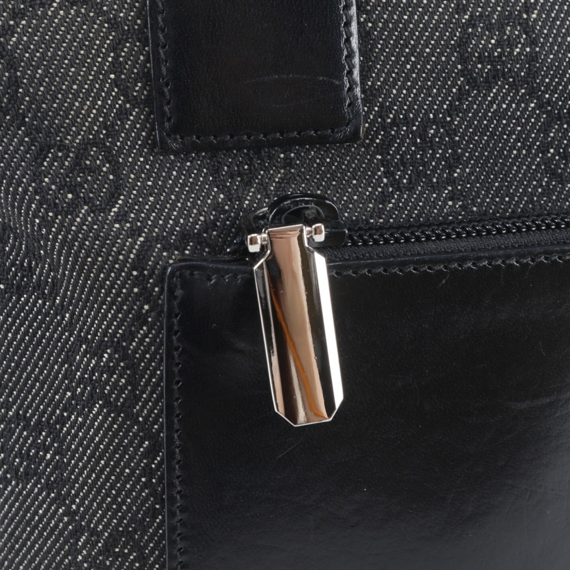 Gucci Gg Canvas Black Gg Canvas Handbag Tote Bag (Pre-Owned)