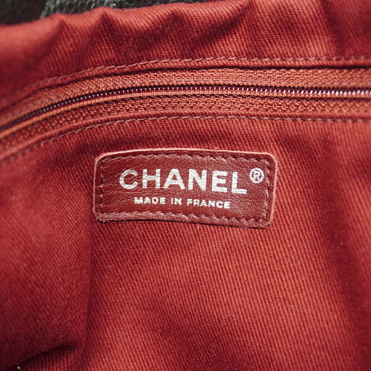 Chanel Black Grained Calfskin Tote Bag (Pre-Owned)