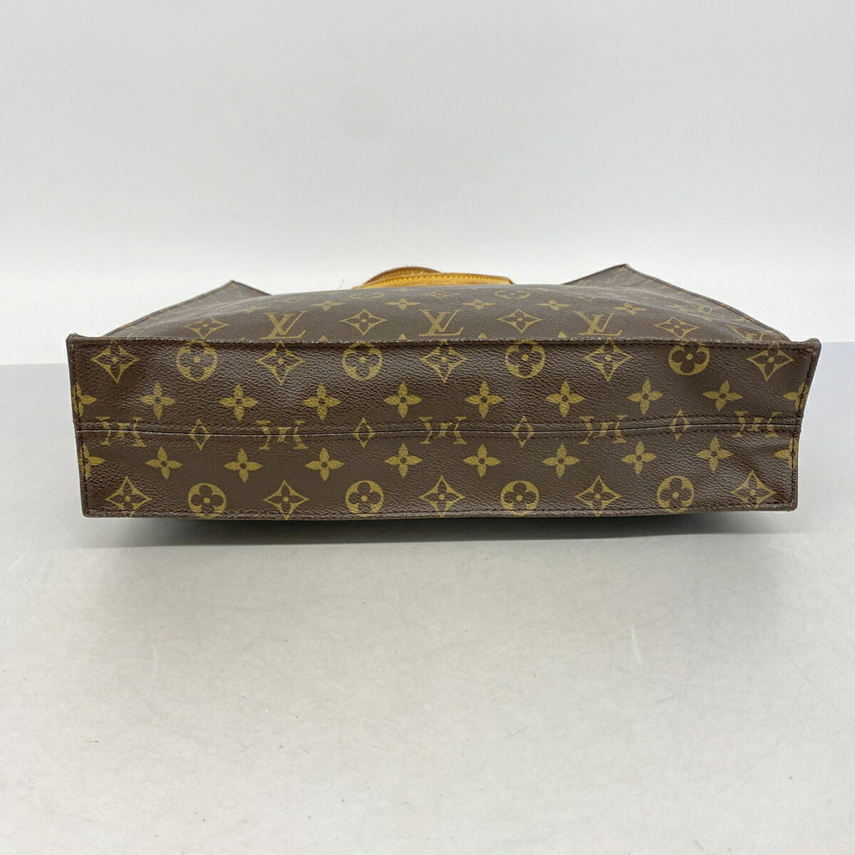 Louis Vuitton Brown Tote Bag (Pre-Owned)
