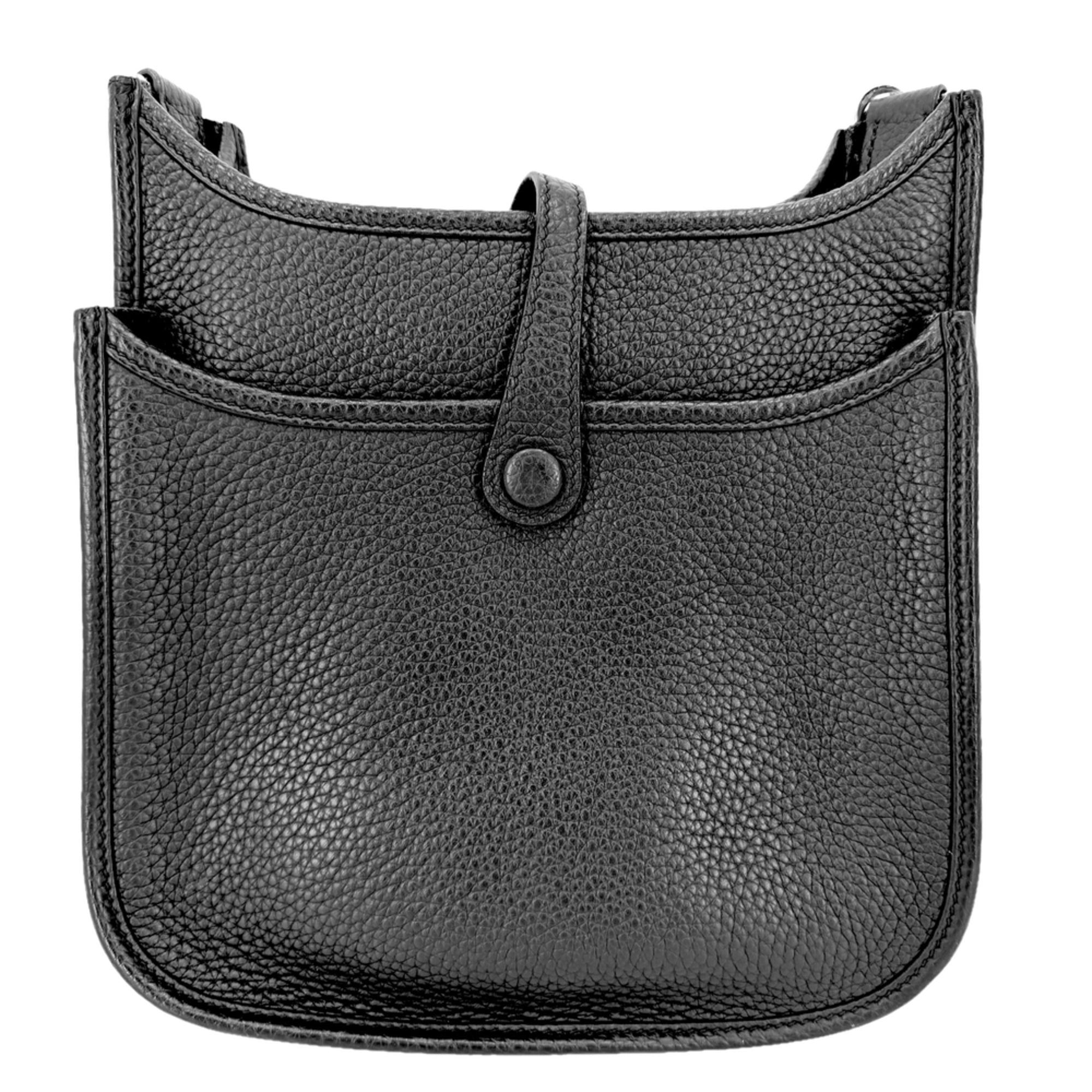 Hermes Evelyne Black Leather Pochette Shoulder Bag (Pre-Owned)