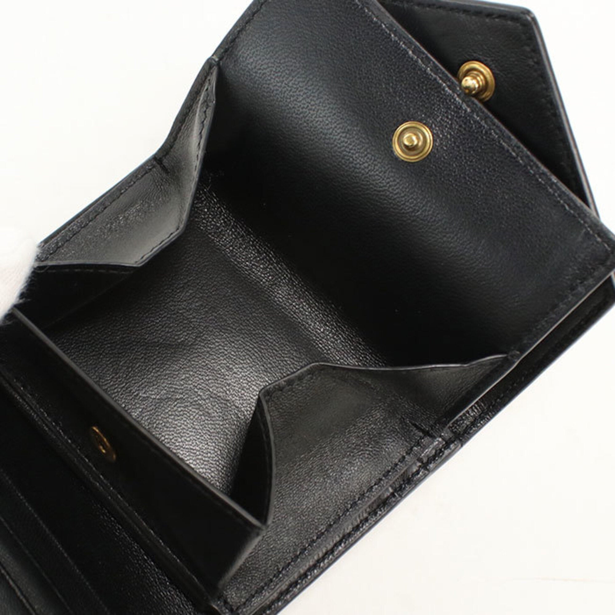 Saint Laurent Beige Leather Wallet (Tri-Fold) (Pre-Owned)