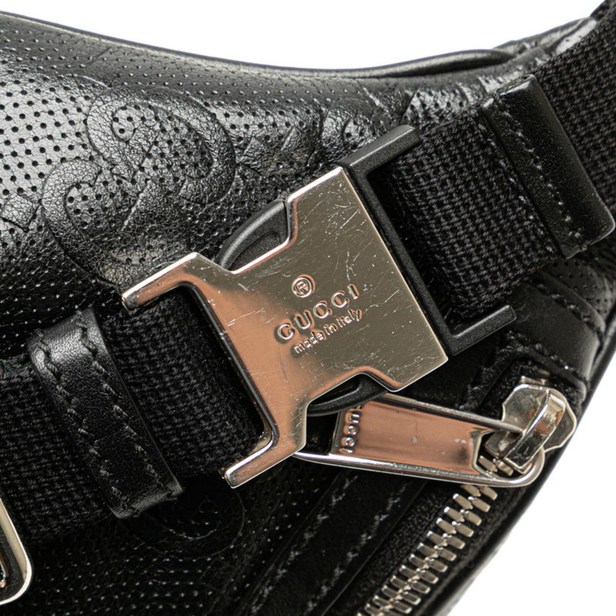 Gucci Black Leather Fanny Pack Sling Bag (Pre-Owned)