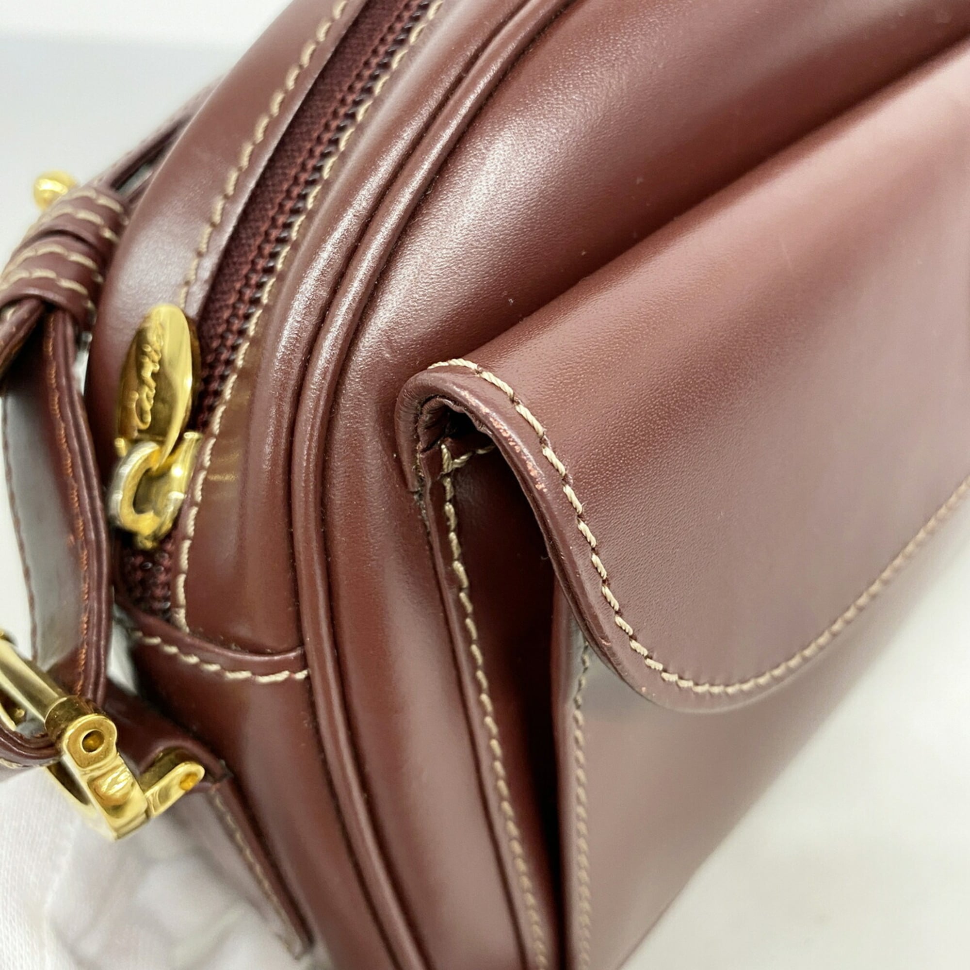Cartier Bordeaux Leather Shoulder Bag (Pre-Owned)