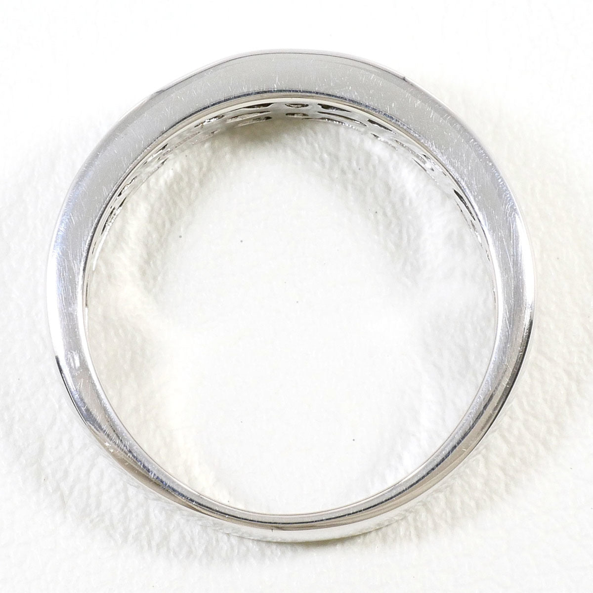 Unbranded White Gold White Gold (18K) Band Ring (Pre-Owned)