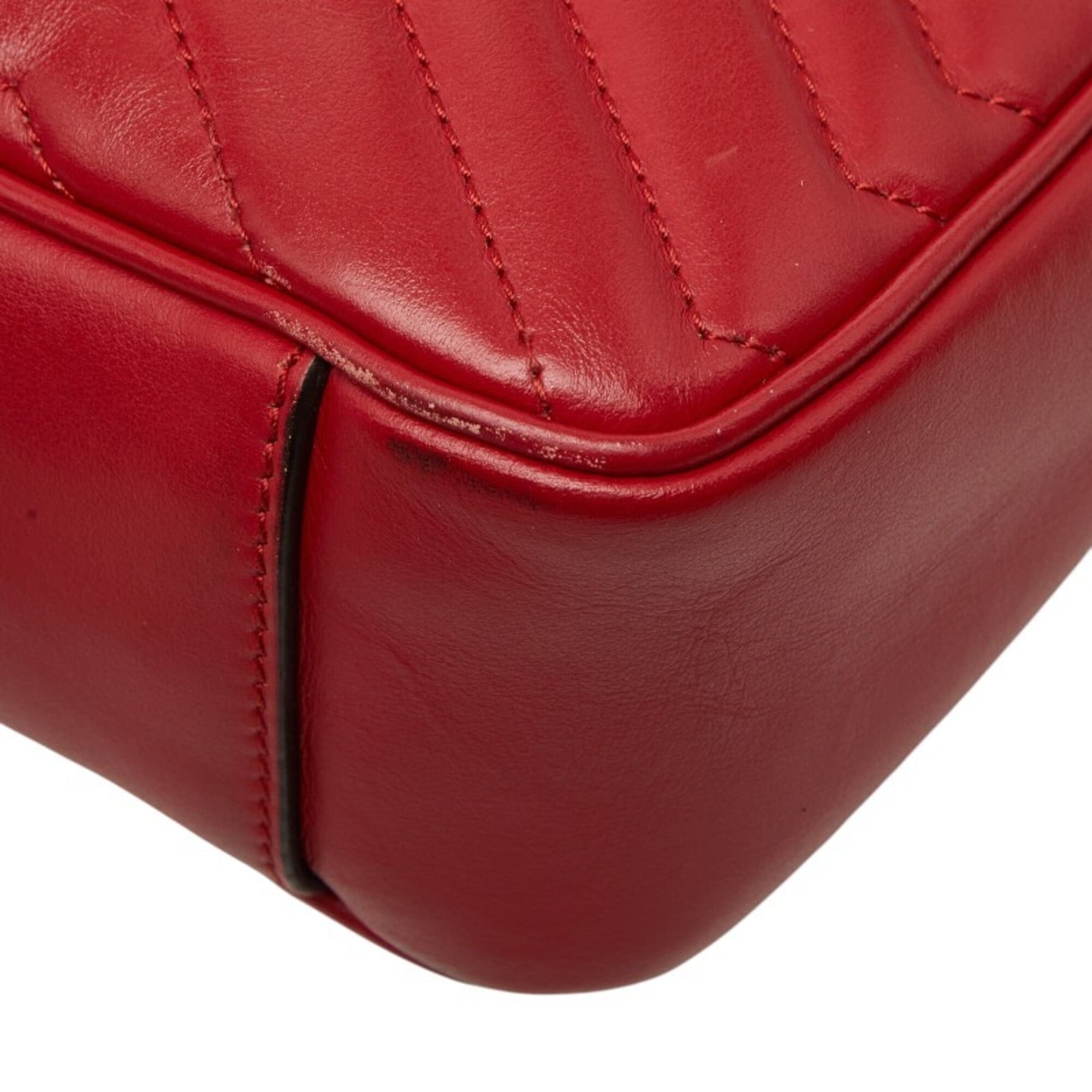 Gucci Gold Red Color Leather Shoulder Bag (Pre-Owned)
