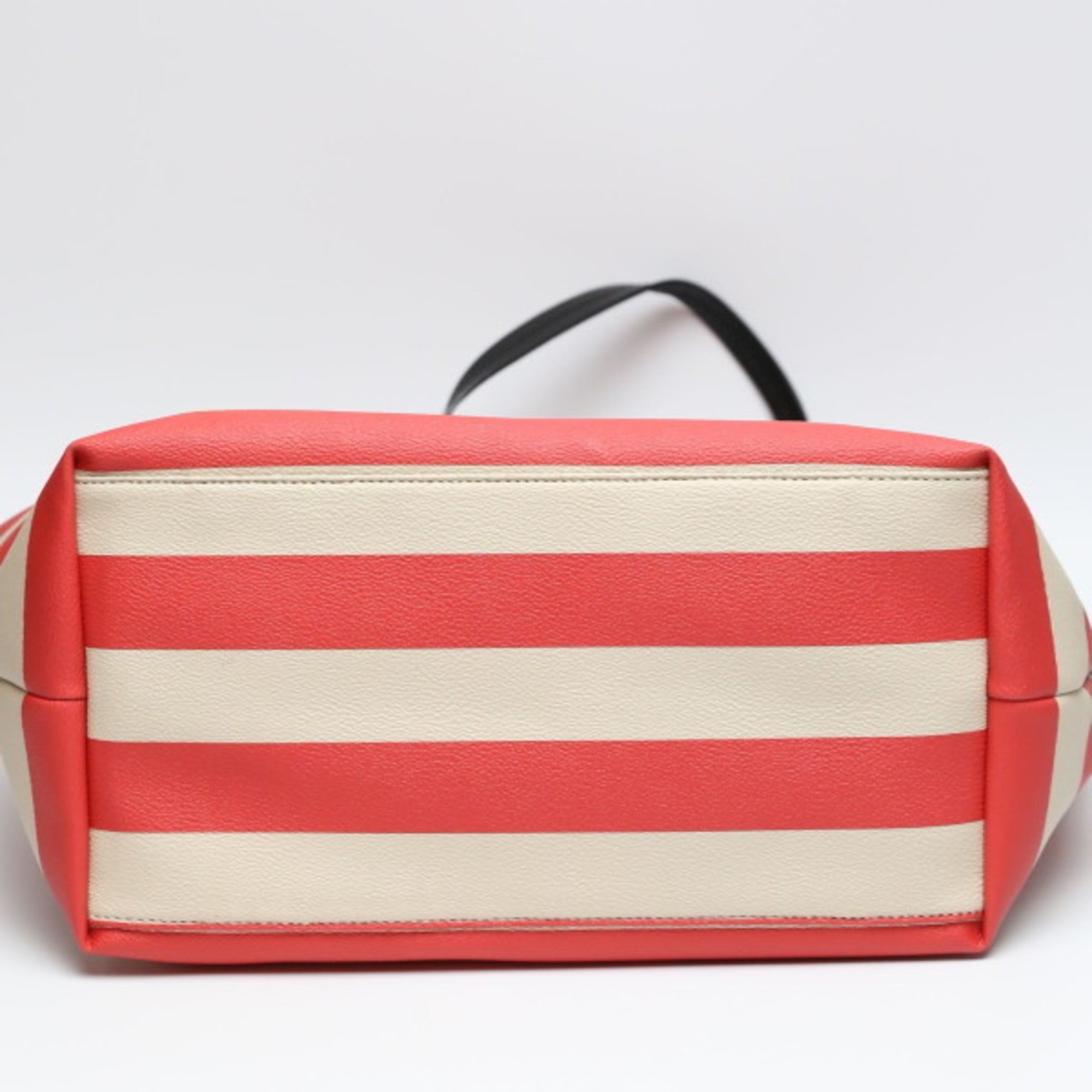 Kate Spade Beige Red Color Pvc Leather Tote Bag (Pre-Owned)