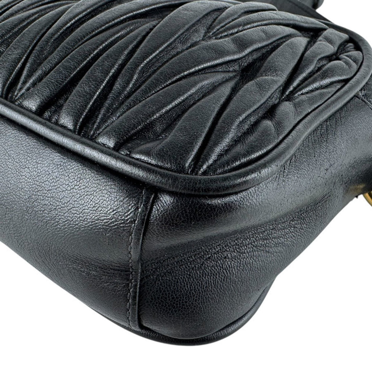Miu Miu Black Leather Shoulder Bag (Pre-Owned)