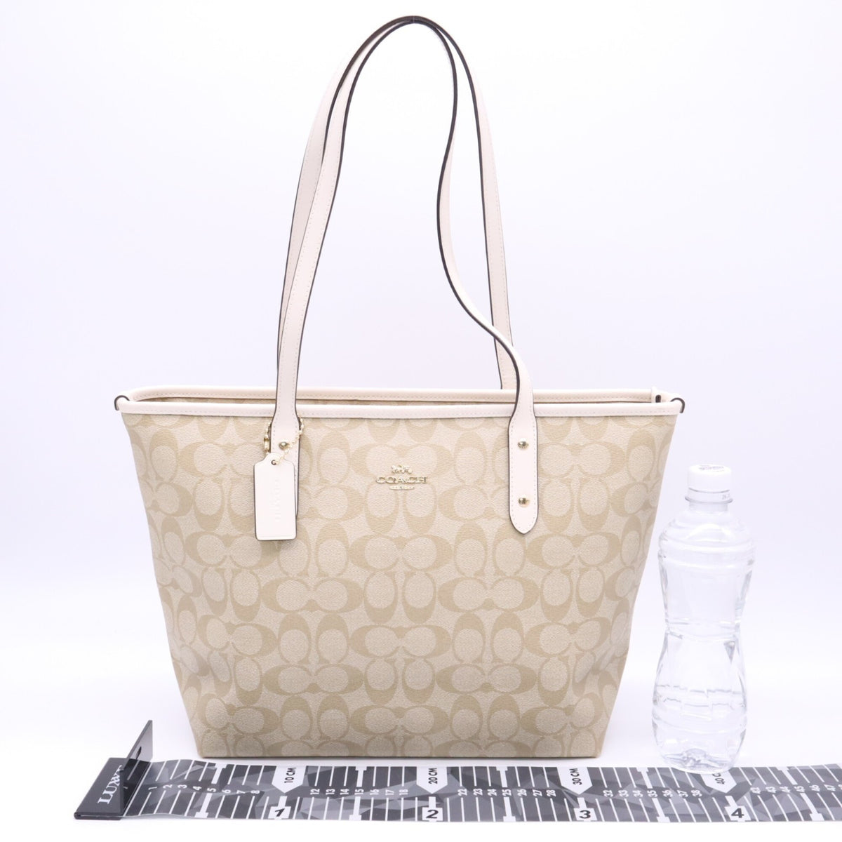 Coach Beige White Canvas Tote Bag (Pre-Owned)