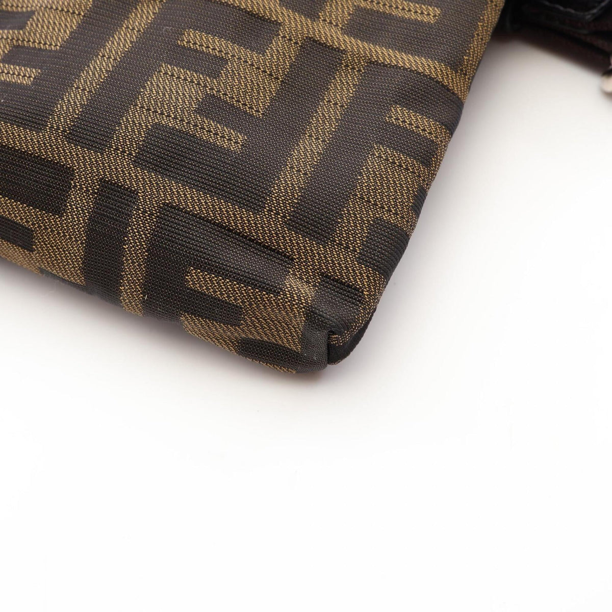 Fendi Brown Canvas Leather Fanny Pack Handbag (Pre-Owned)