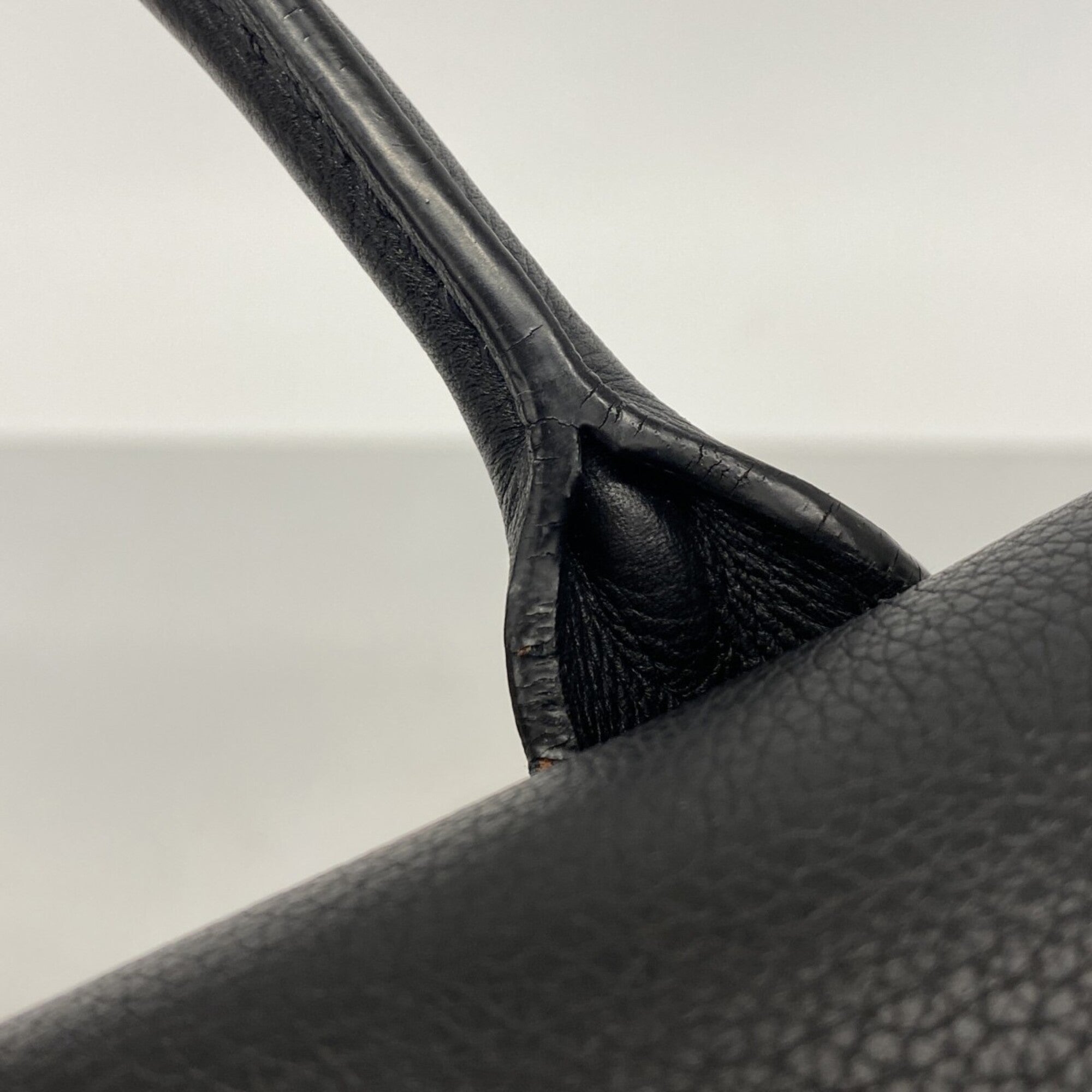 Louis Vuitton Noir Backpack (Pre-Owned)