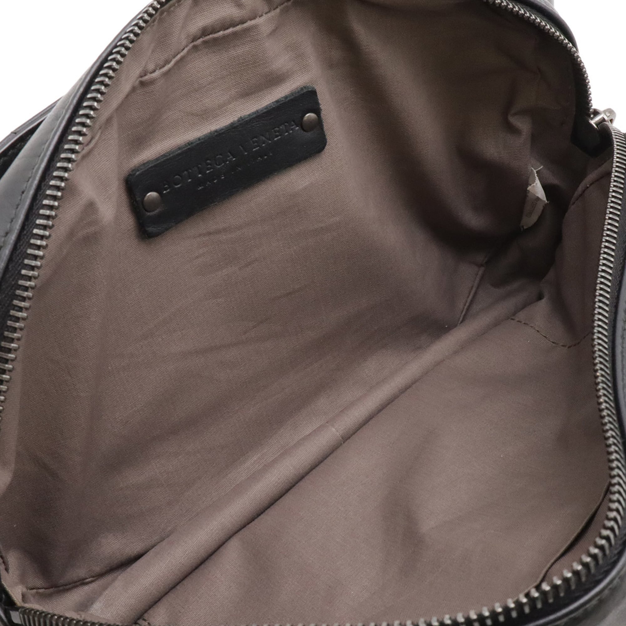 Bottega Veneta Intrecciato Black Leather Sling Bag (Pre-Owned)